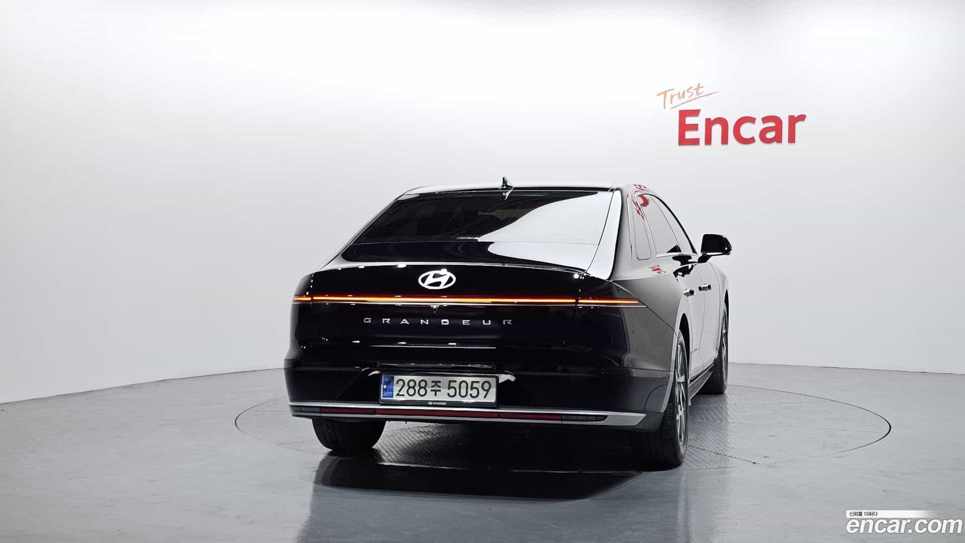 Grandeur Hyundai 2025.0-OUTER-004