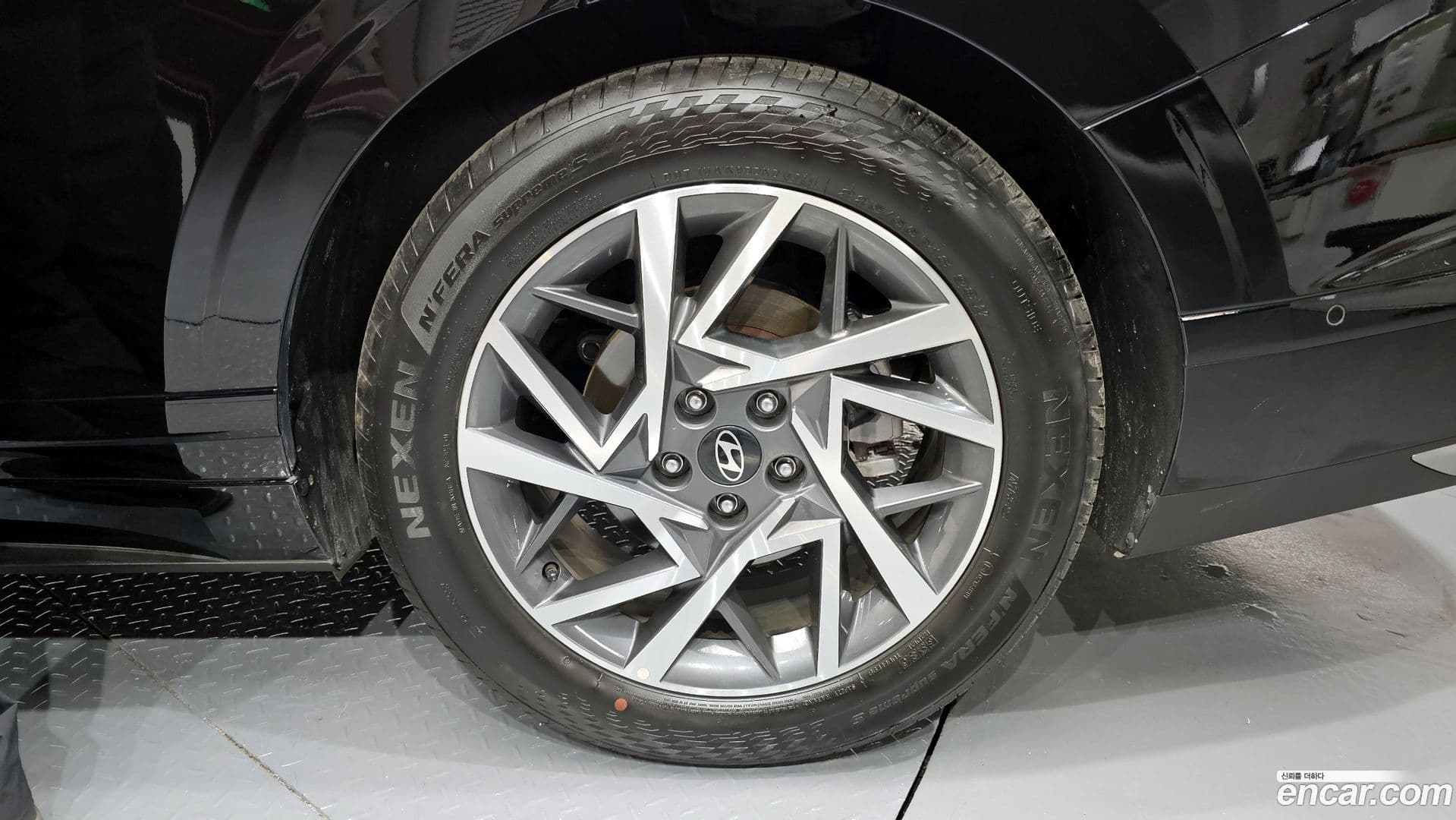 Main__Slider__Photo:Grandeur Hyundai 2025.0-4