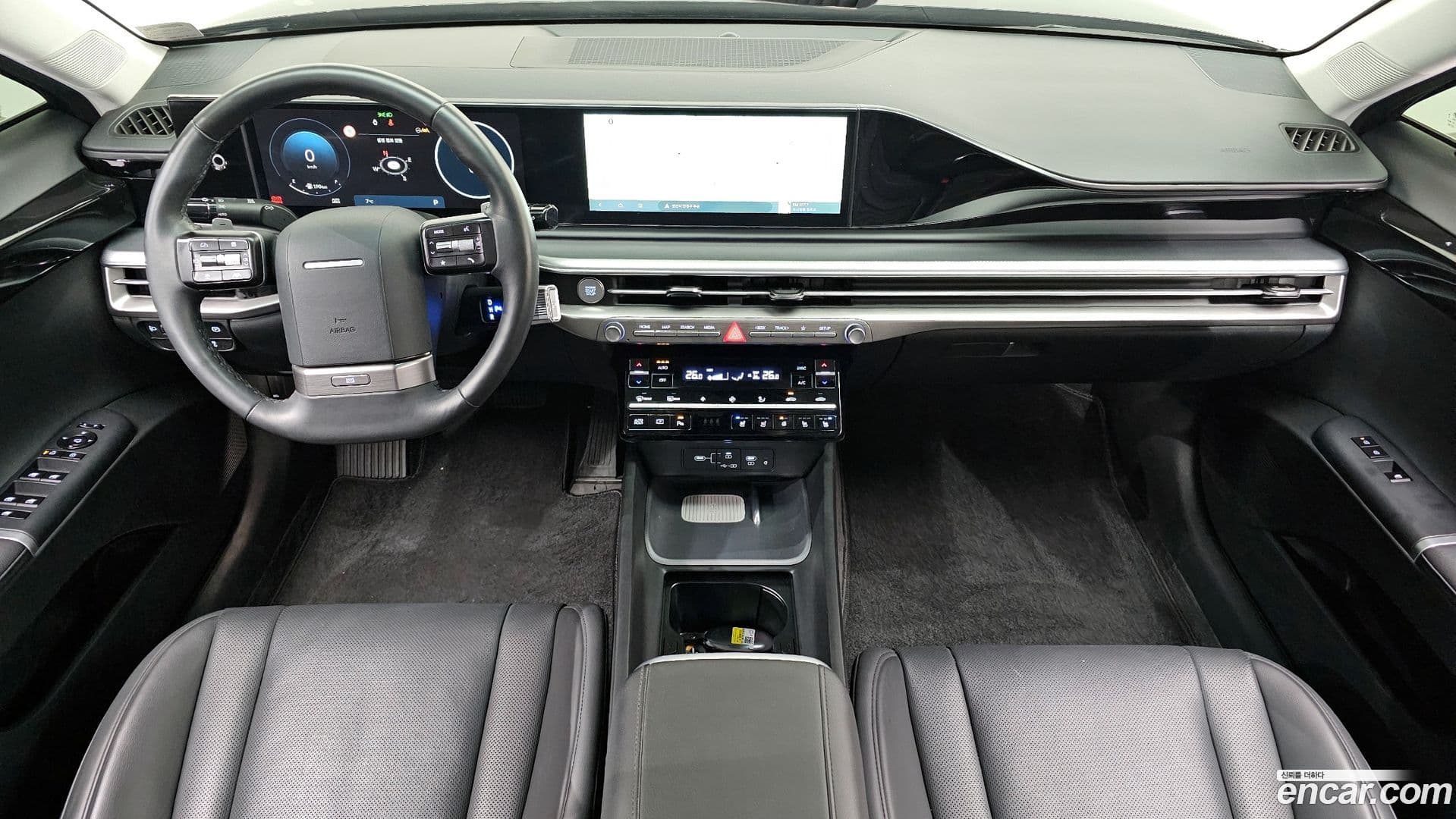 Main__Slider__Photo:Grandeur Hyundai 2025.0-6