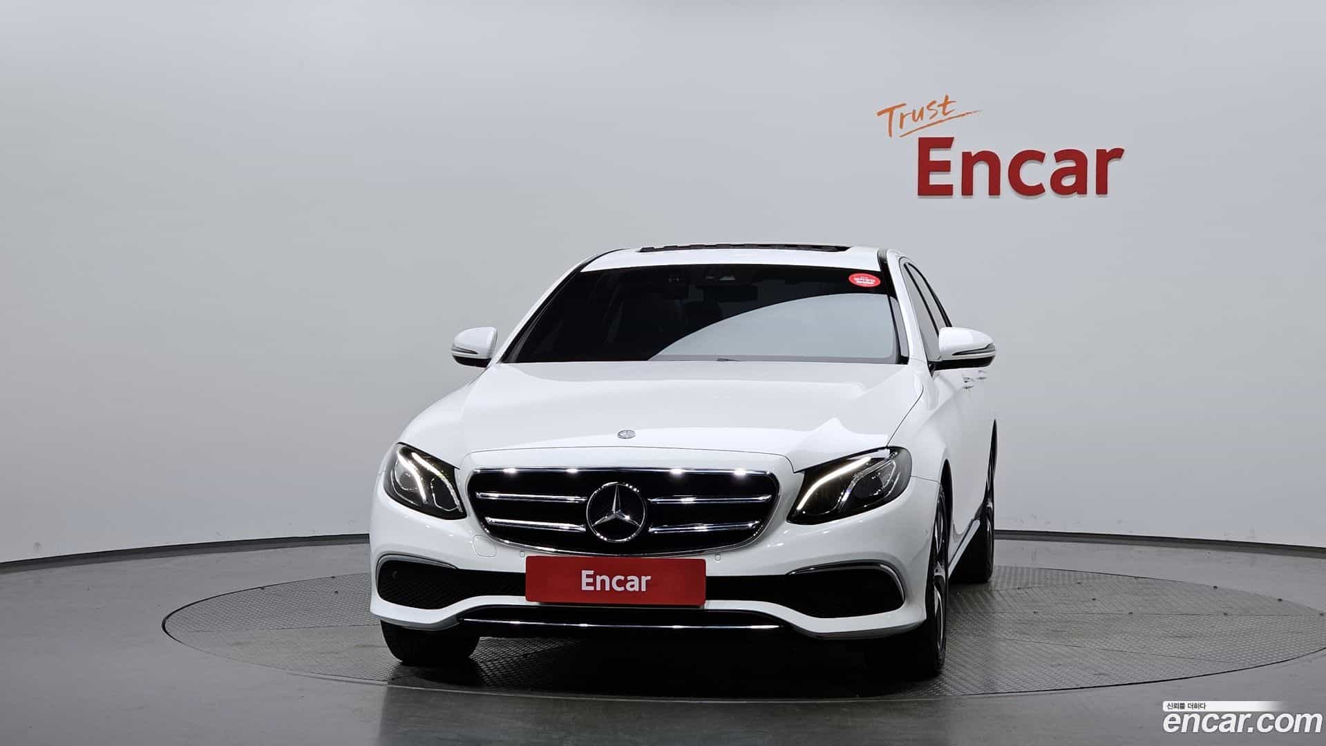 E-Class Mercedes-Benz 2019.11-OUTER-003