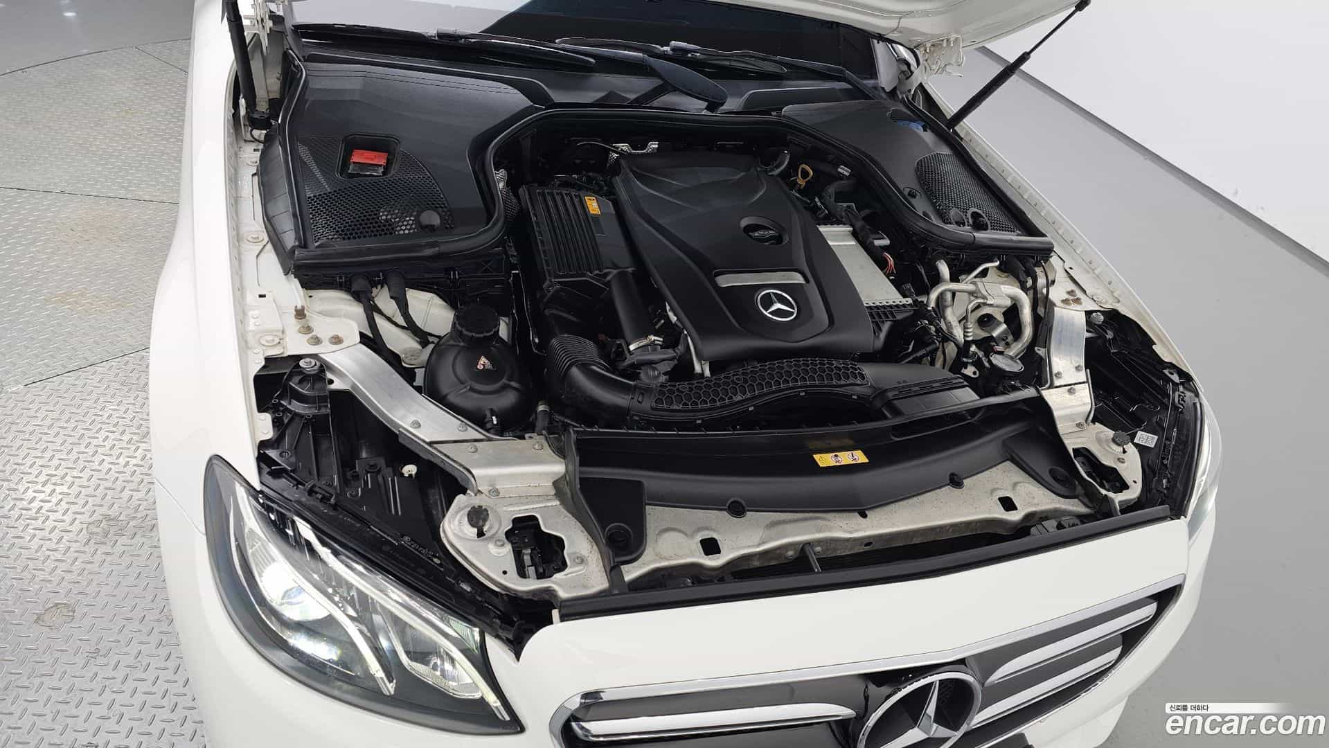E-Class Mercedes-Benz 2019.11-INNER-006