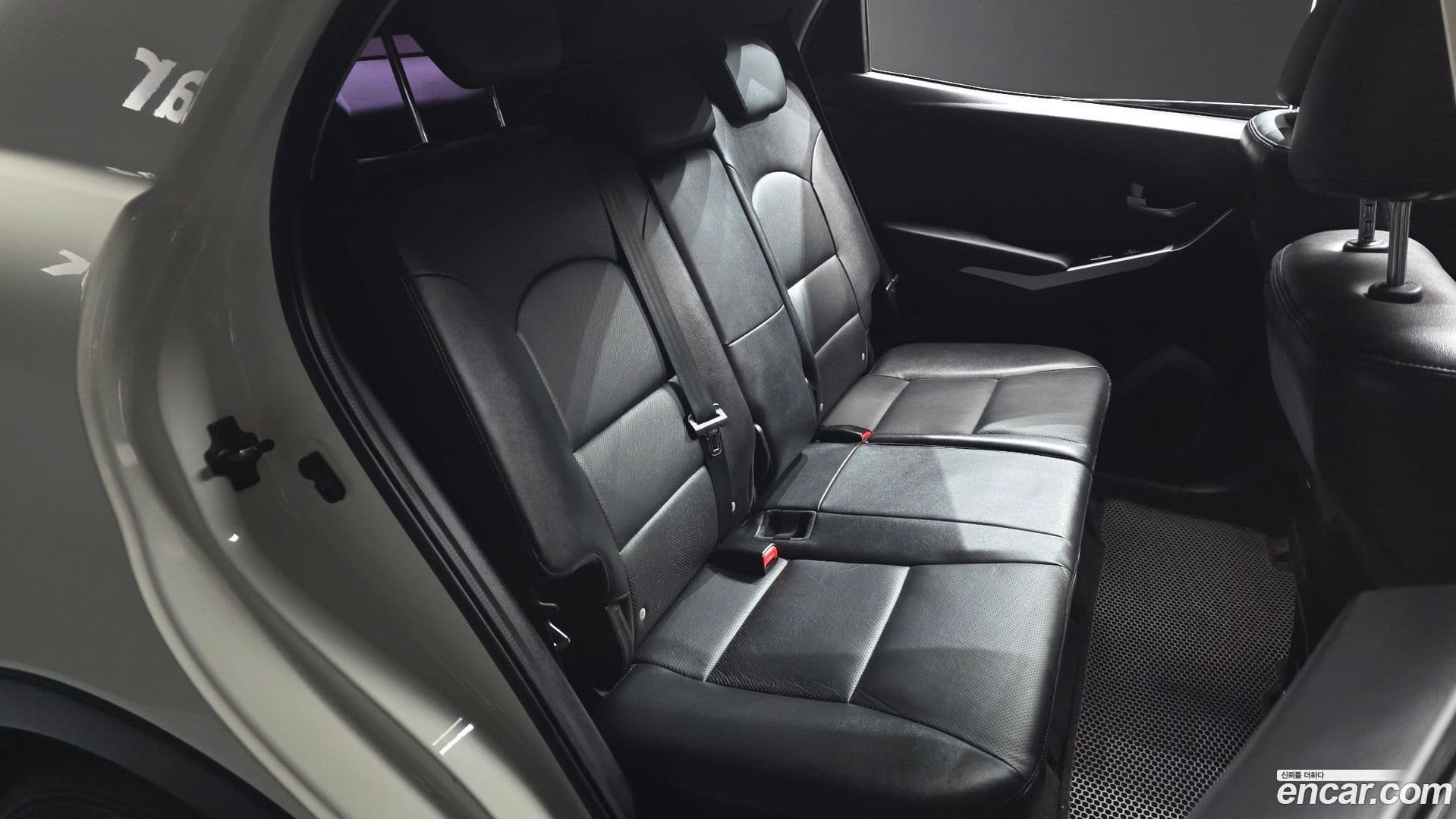 Main__Slider__Photo:KORANDO KG_Mobility_Ssangyong 2015.5-10