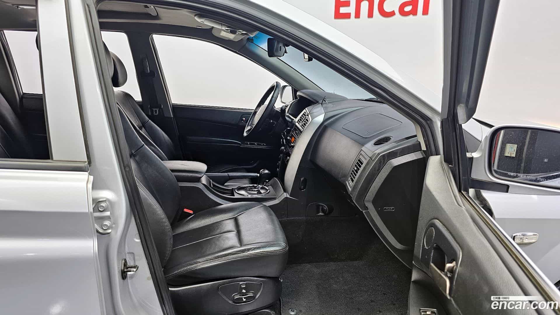 KORANDO KG_Mobility_Ssangyong 2012.0-OPTION-015