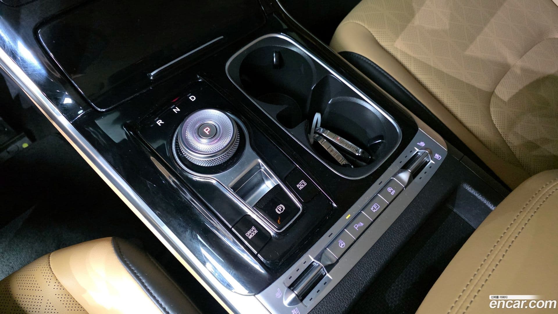 Main__Slider__Photo:Canival Kia 2022.6-8