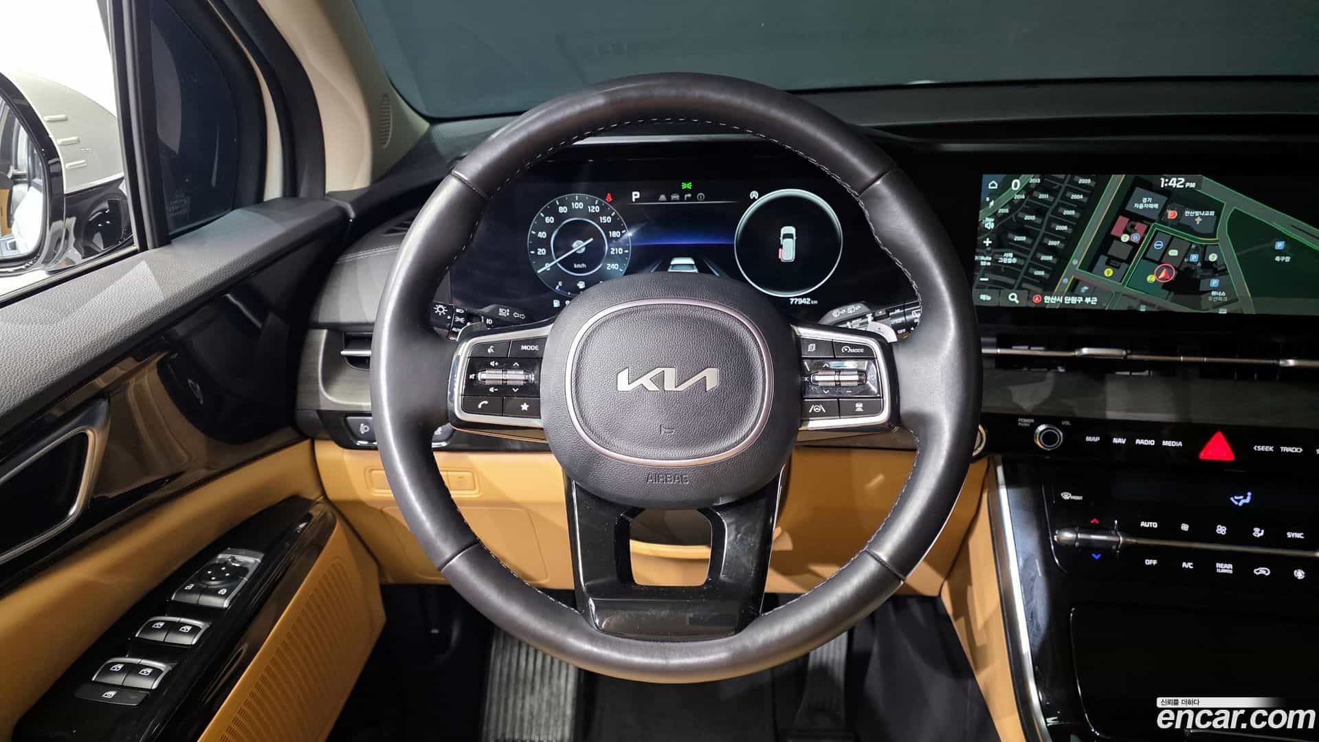 Canival Kia 2022.6-OPTION-017