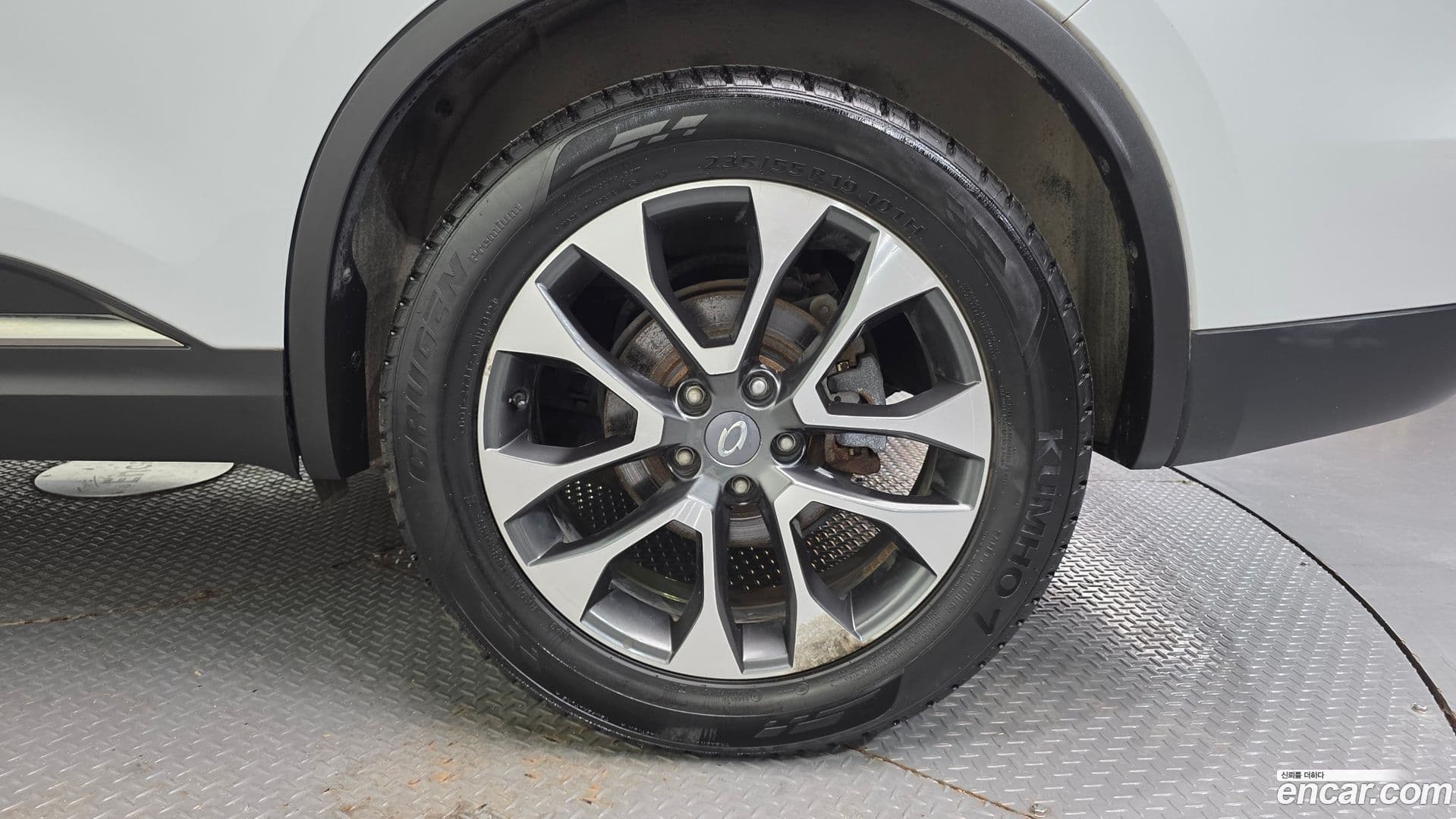 Main__Slider__Photo:QM6 Renault Korea 2016.10-4