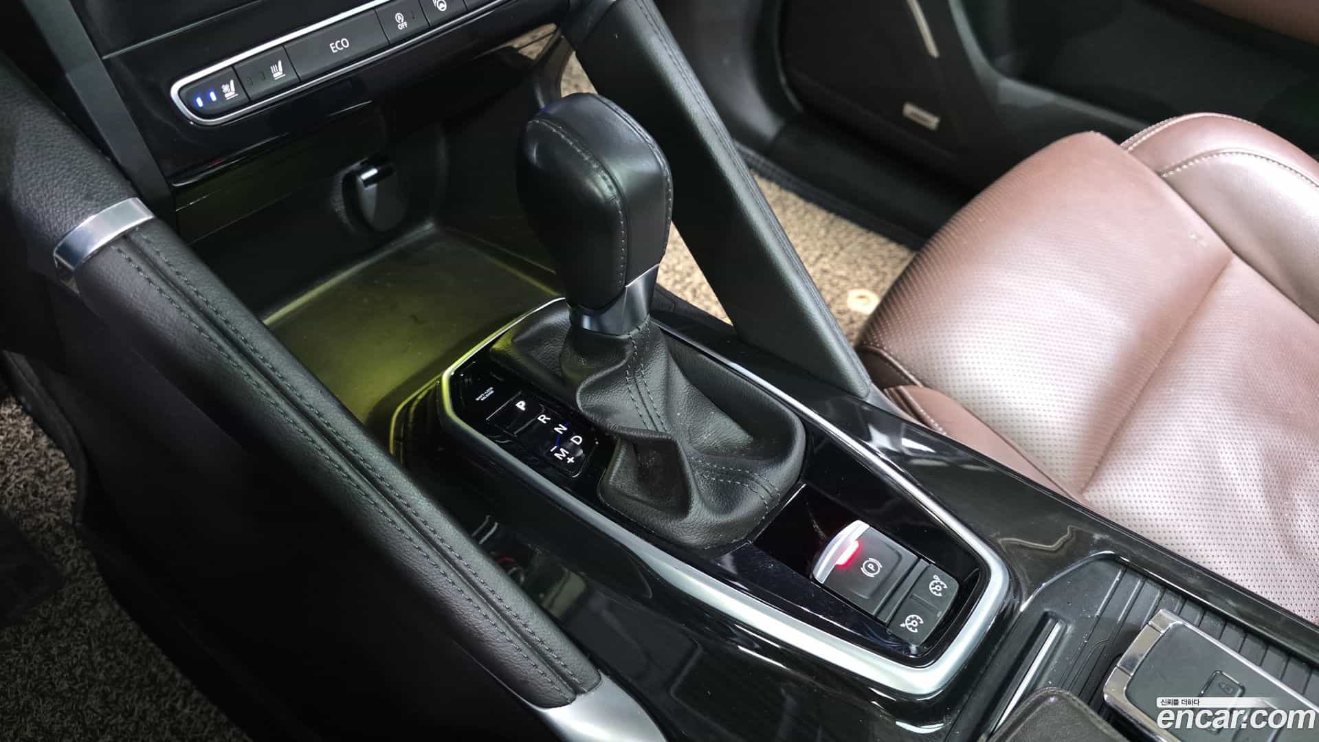 QM6 Renault Korea 2016.10-INNER-009