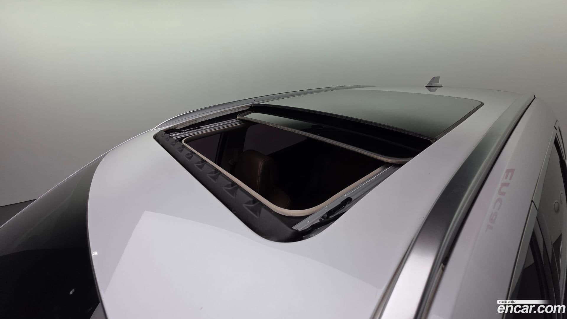 Main__Slider__Photo:QM6 Renault Korea 2016.10-10