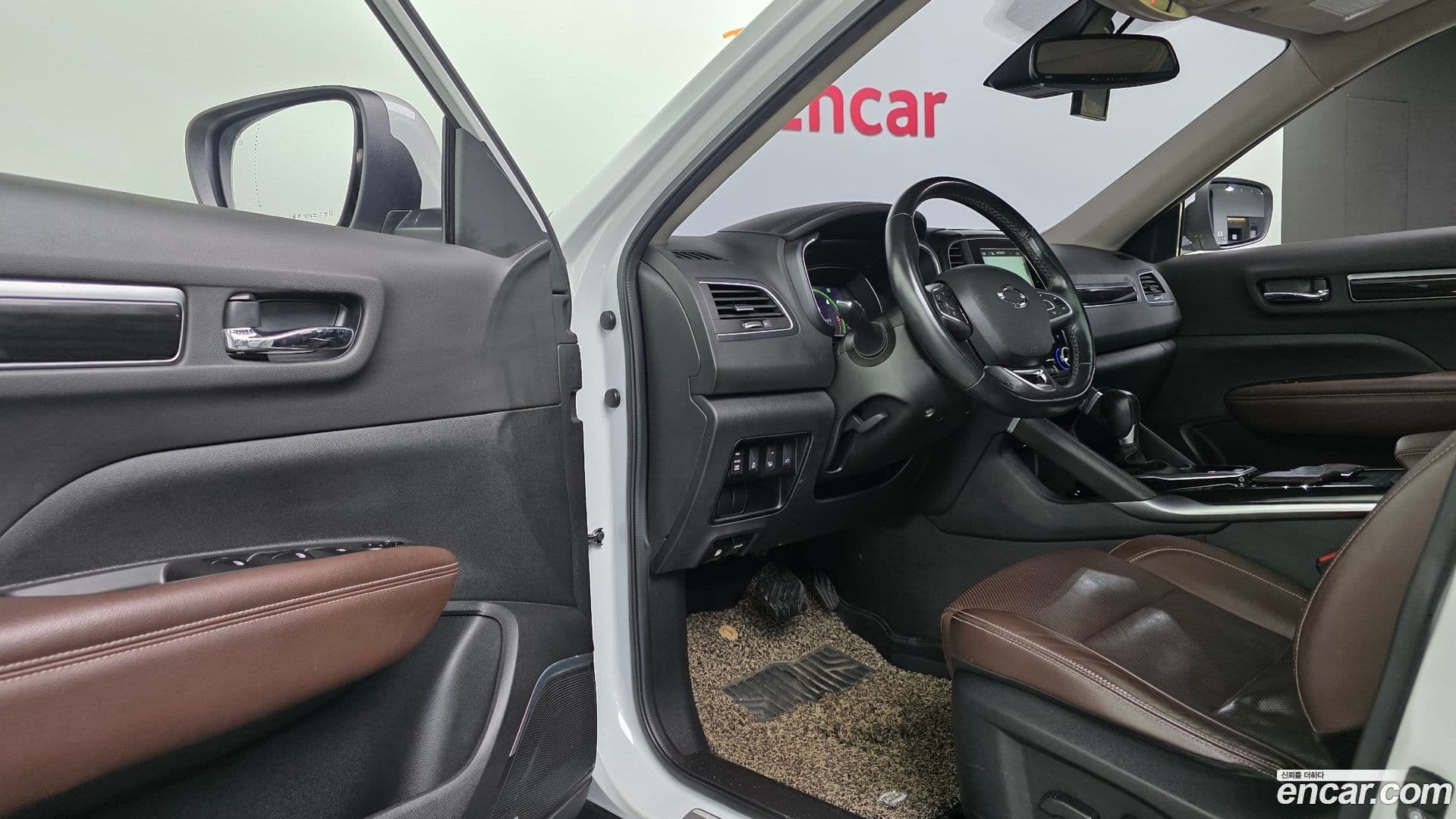 Main__Slider__Photo:QM6 Renault Korea 2016.10-11