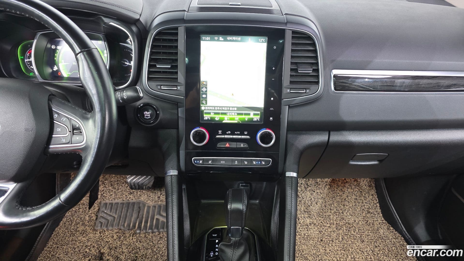 Main__Slider__Photo:QM6 Renault Korea 2016.10-14