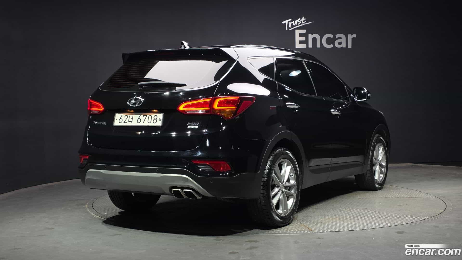 Santafe Hyundai 2017.4-OUTER-002