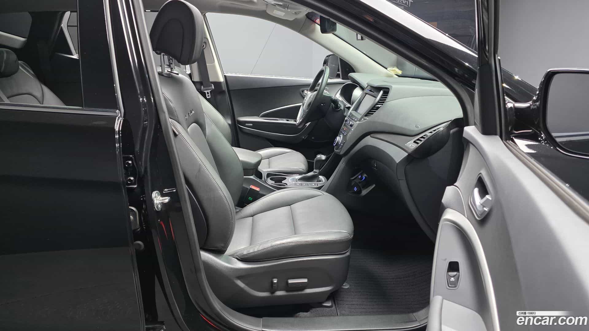 Santafe Hyundai 2017.4-OPTION-015