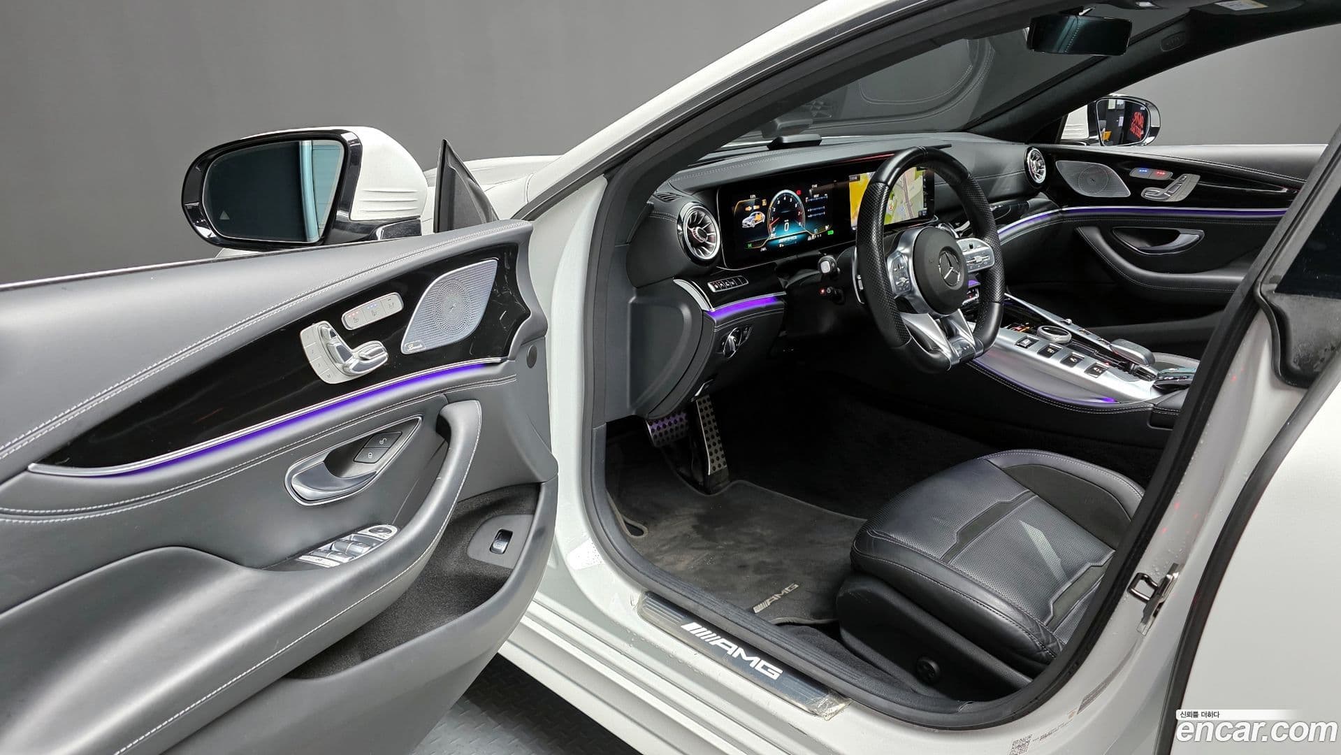 Main__Slider__Photo:AMG GT Mercedes-Benz 2020.10-9