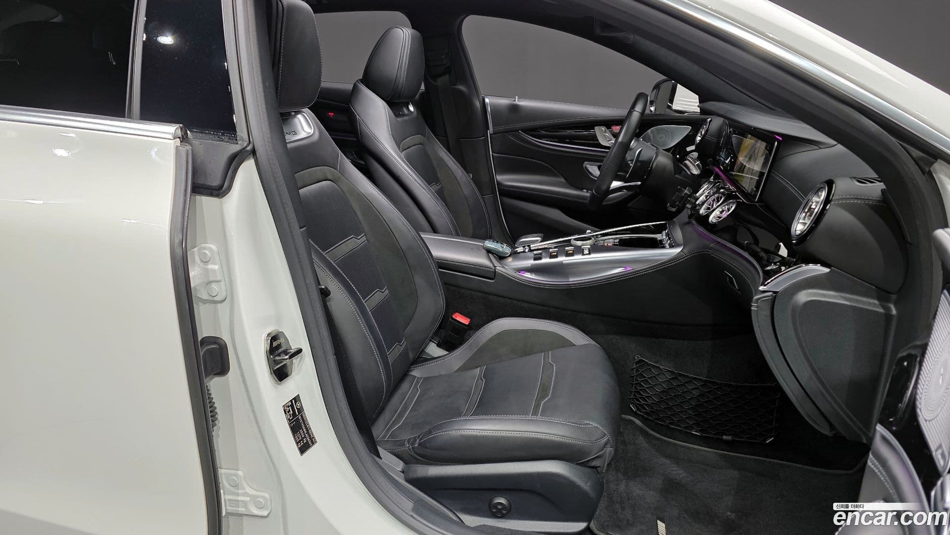 Main__Slider__Photo:AMG GT Mercedes-Benz 2020.10-10