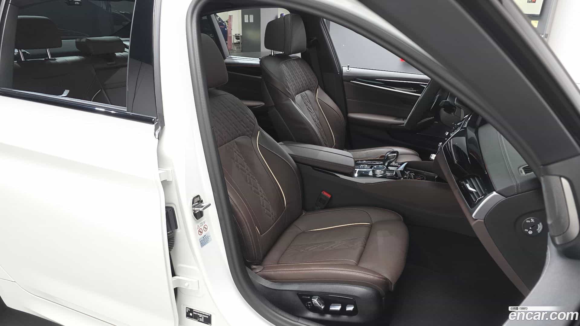 5-Series BMW 2023.5-INNER-010