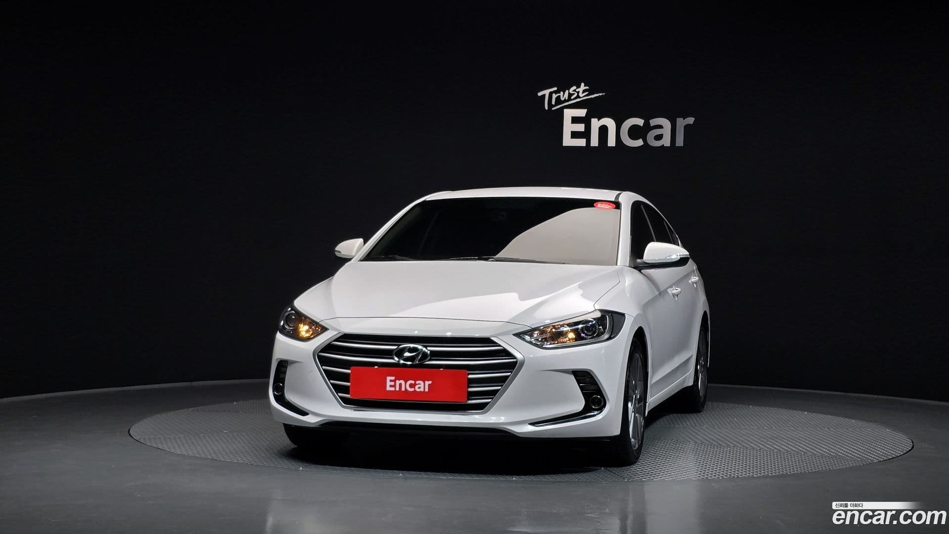 Main__Slider__Photo:AVANTE Hyundai 2018.7-2