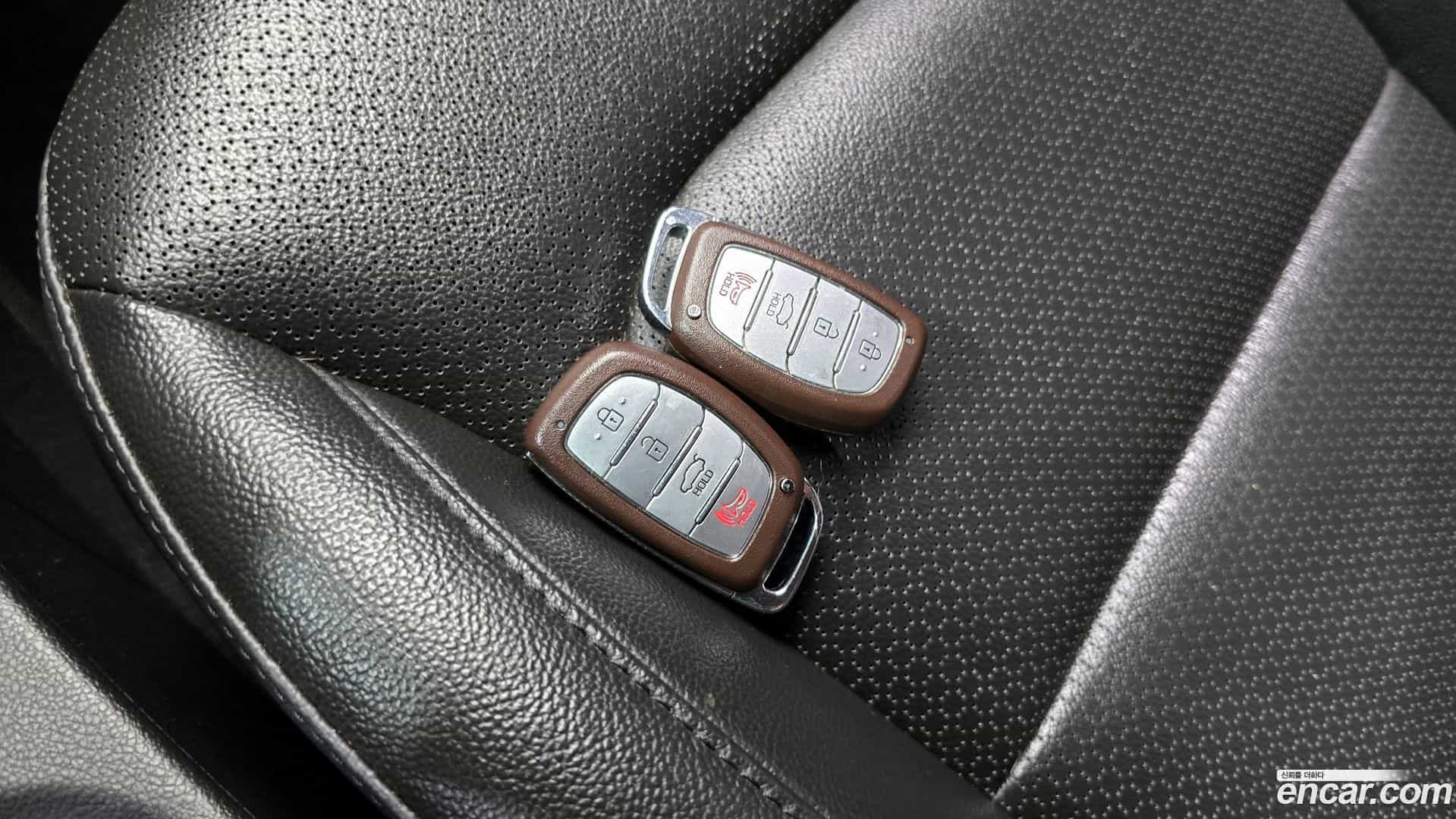 AVANTE Hyundai 2018.7-OPTION-022