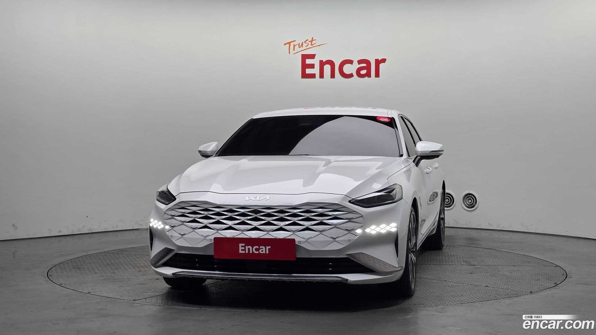 Main__Slider__Photo:K8 Kia 2021.5-2