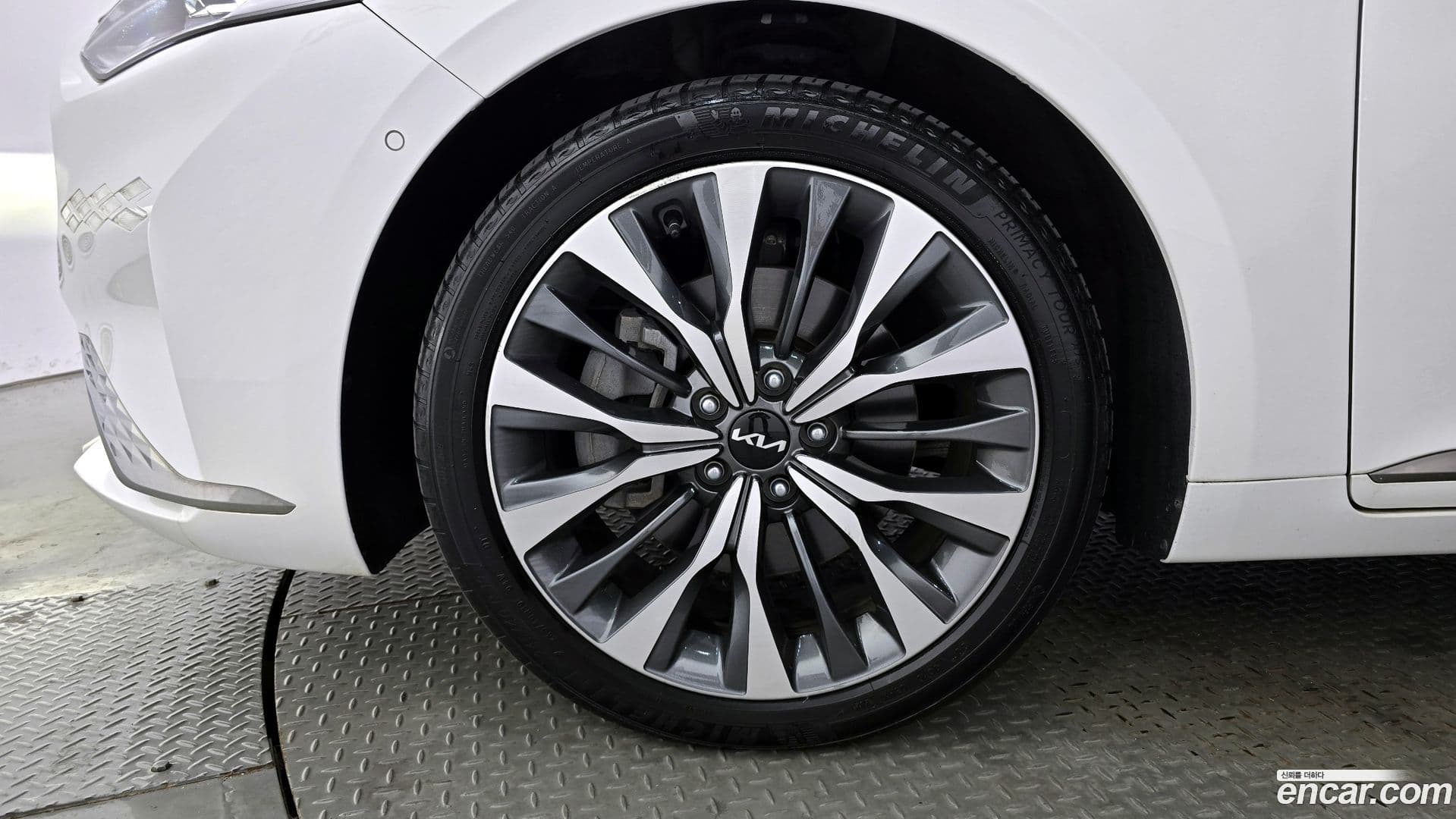 Main__Slider__Photo:K8 Kia 2021.5-4