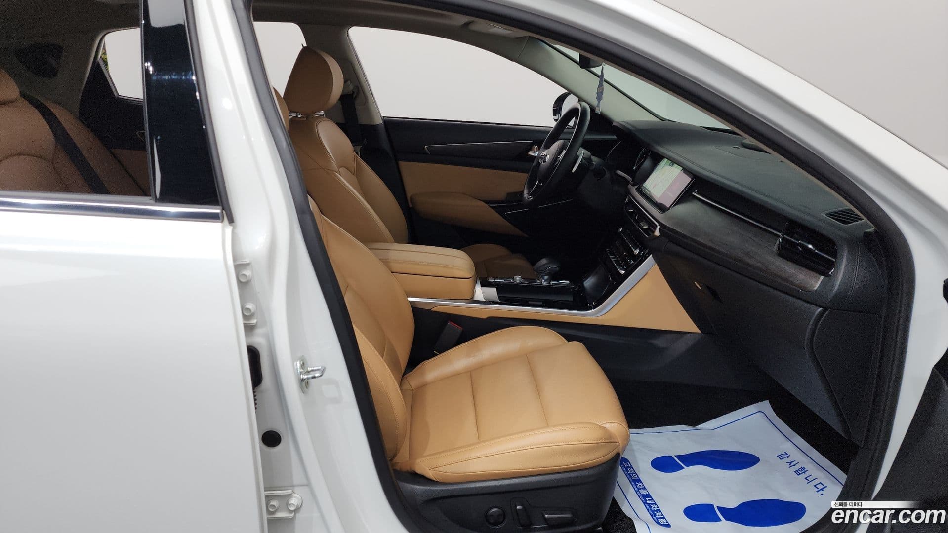 Main__Slider__Photo:K7 Kia 2019.7-10