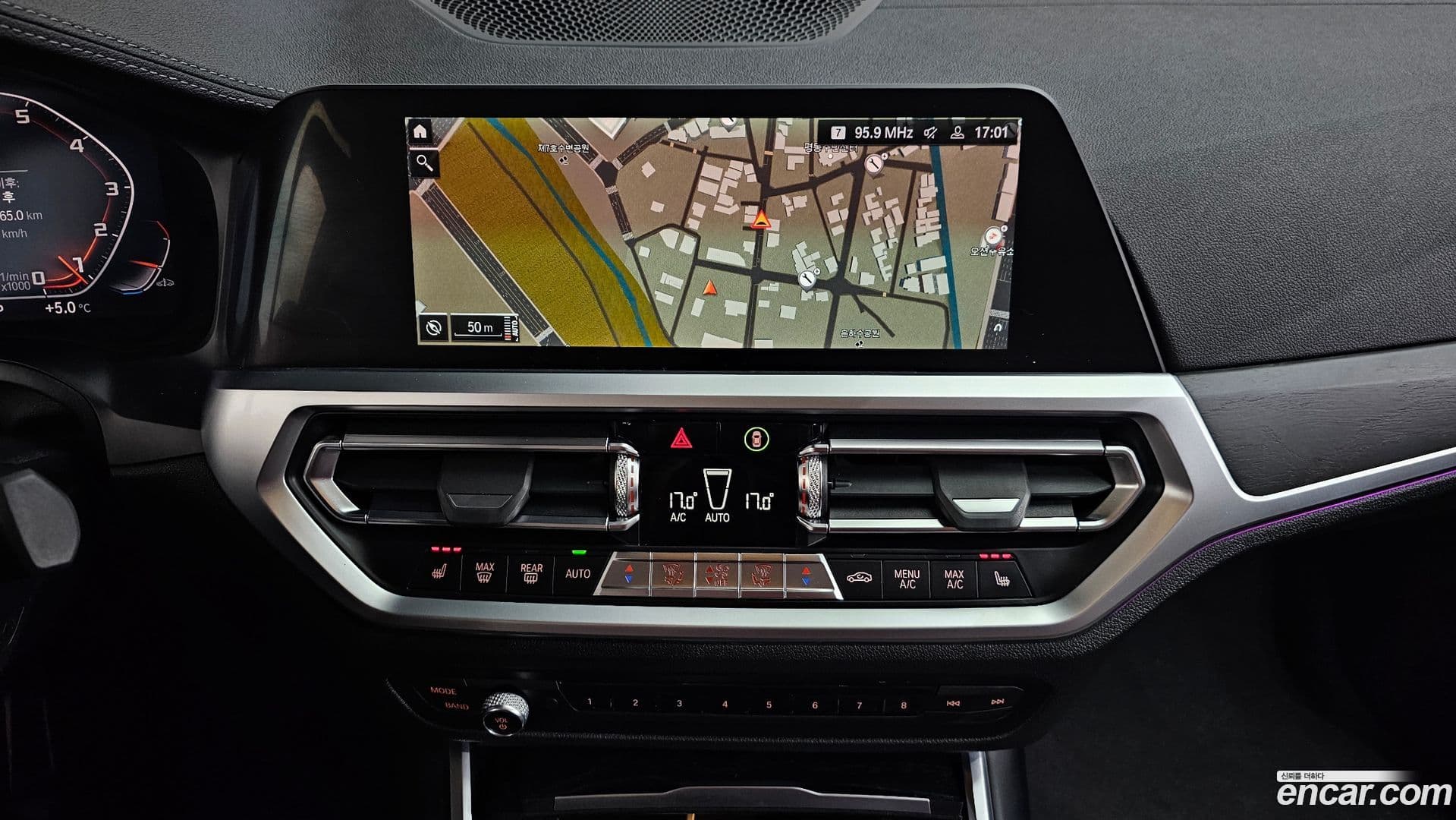 Main__Slider__Photo:3-Series BMW 2020.8-13