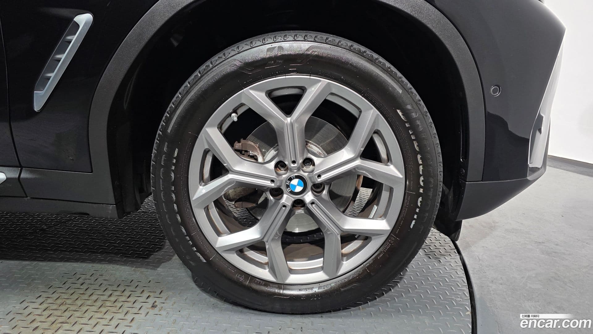 Main__Slider__Photo:X4 BMW 2023.2-4