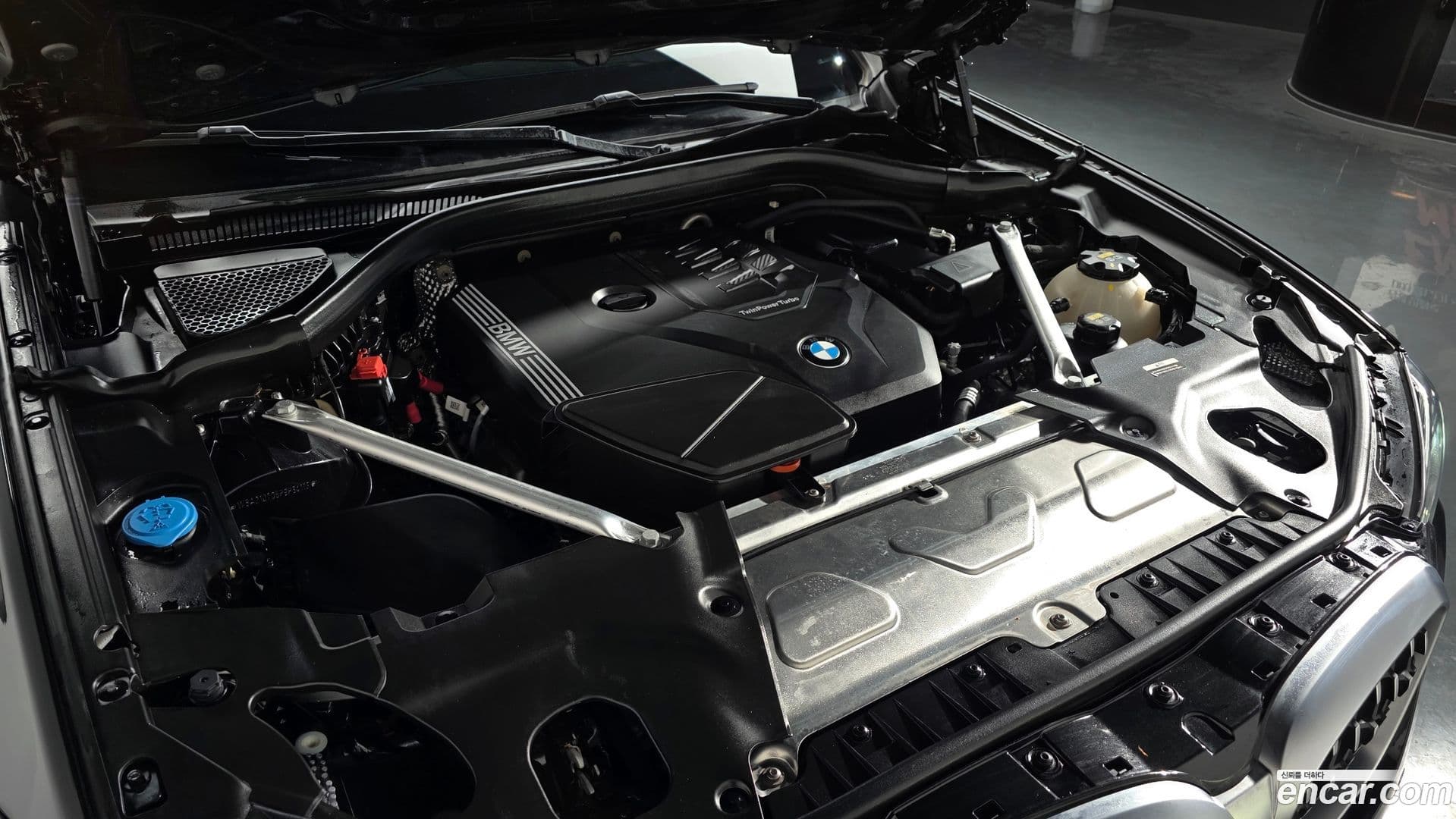 Main__Slider__Photo:X4 BMW 2023.2-5