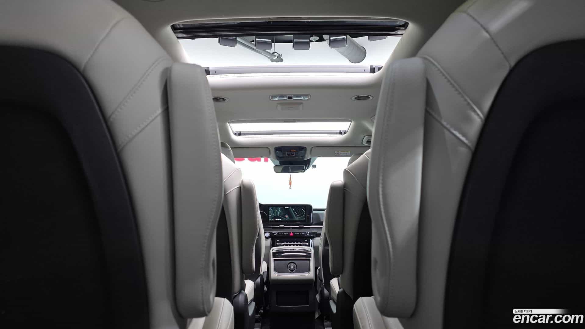 Canival Kia 2021.4-OPTION-024