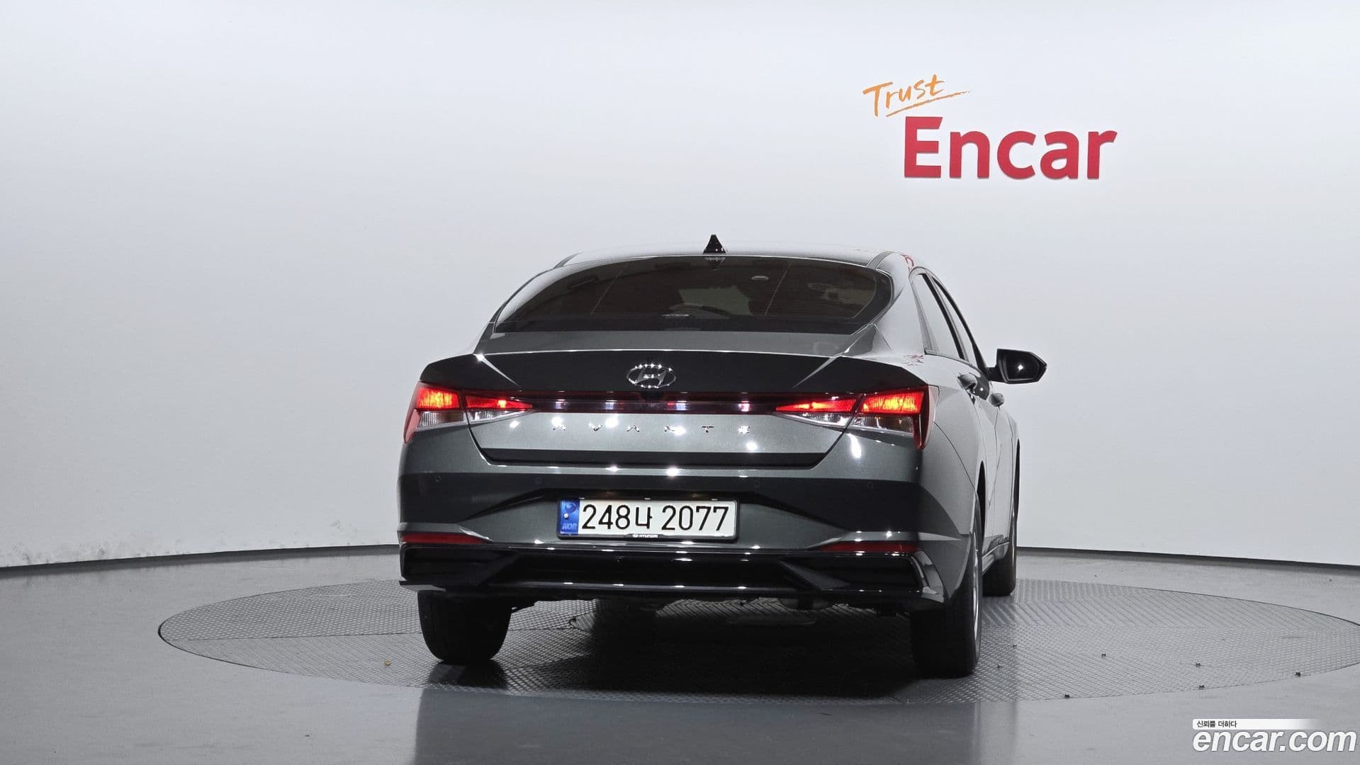 Main__Slider__Photo:AVANTE Hyundai 2021.1-3