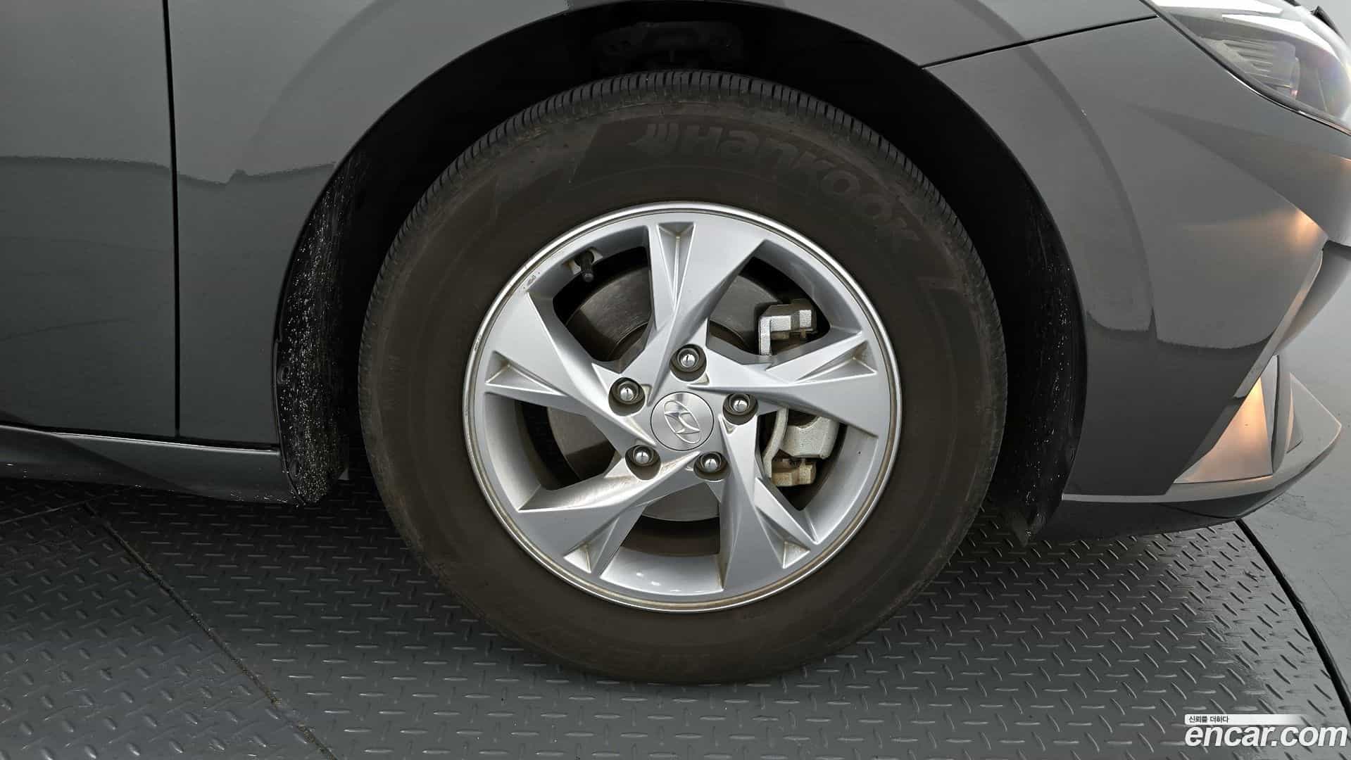 AVANTE Hyundai 2021.1-OUTER-005