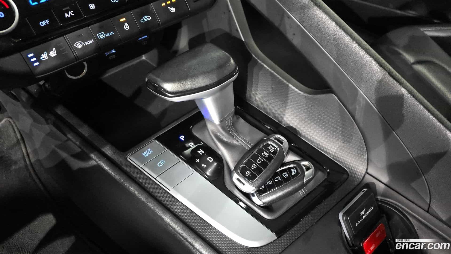 AVANTE Hyundai 2021.1-INNER-009