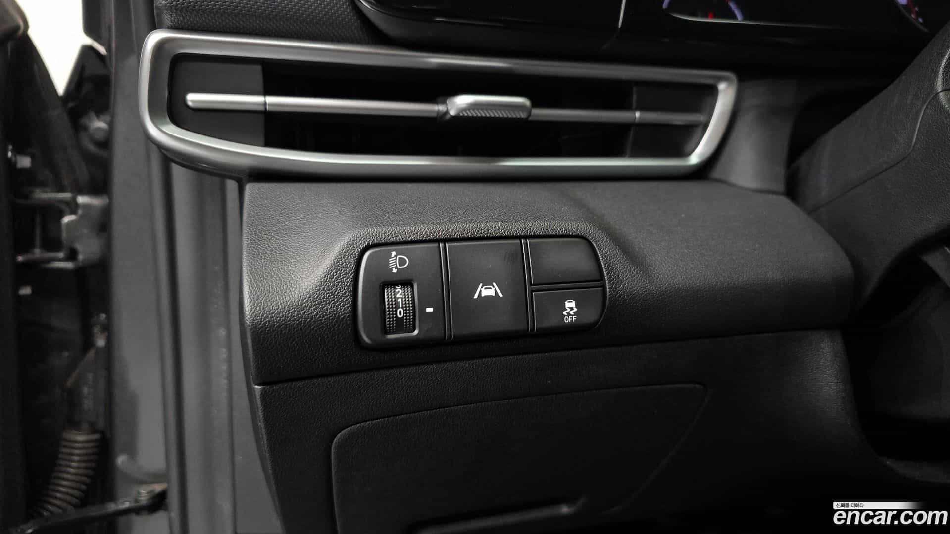 AVANTE Hyundai 2021.1-OPTION-021