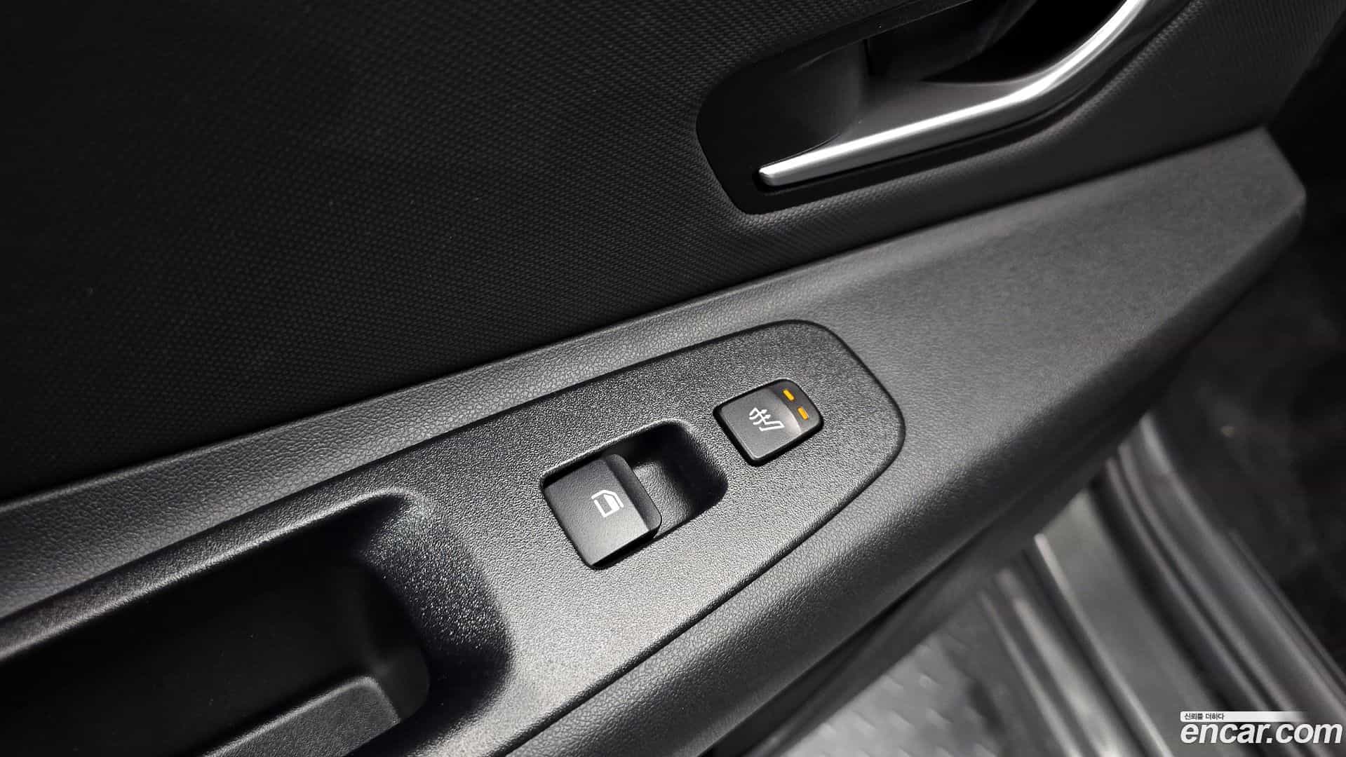 AVANTE Hyundai 2021.1-OPTION-022