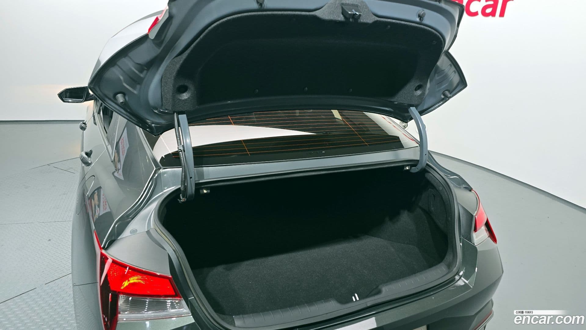 Main__Slider__Photo:AVANTE Hyundai 2021.1-19