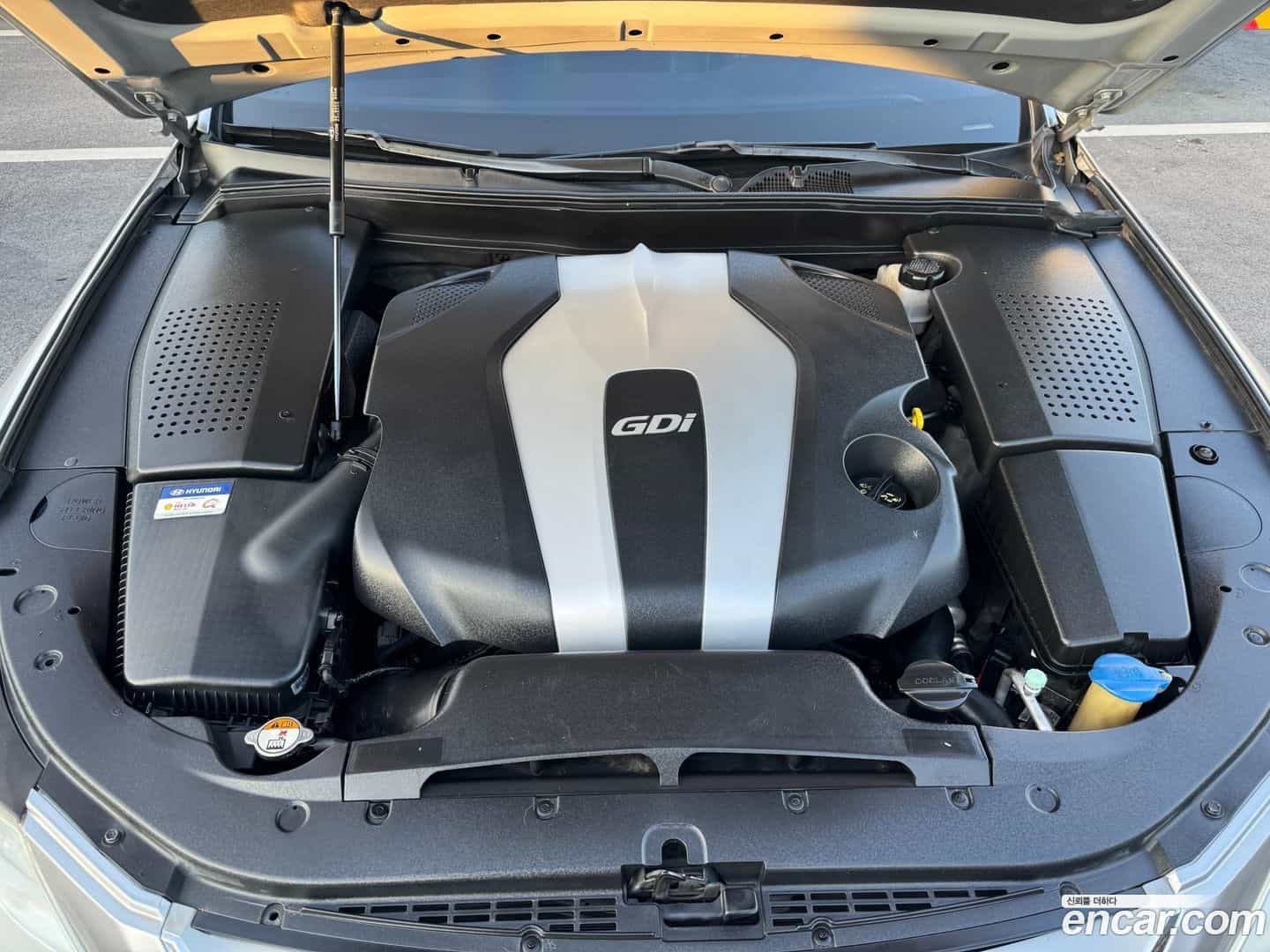 Genesis Hyundai 2012.11-INNER-007