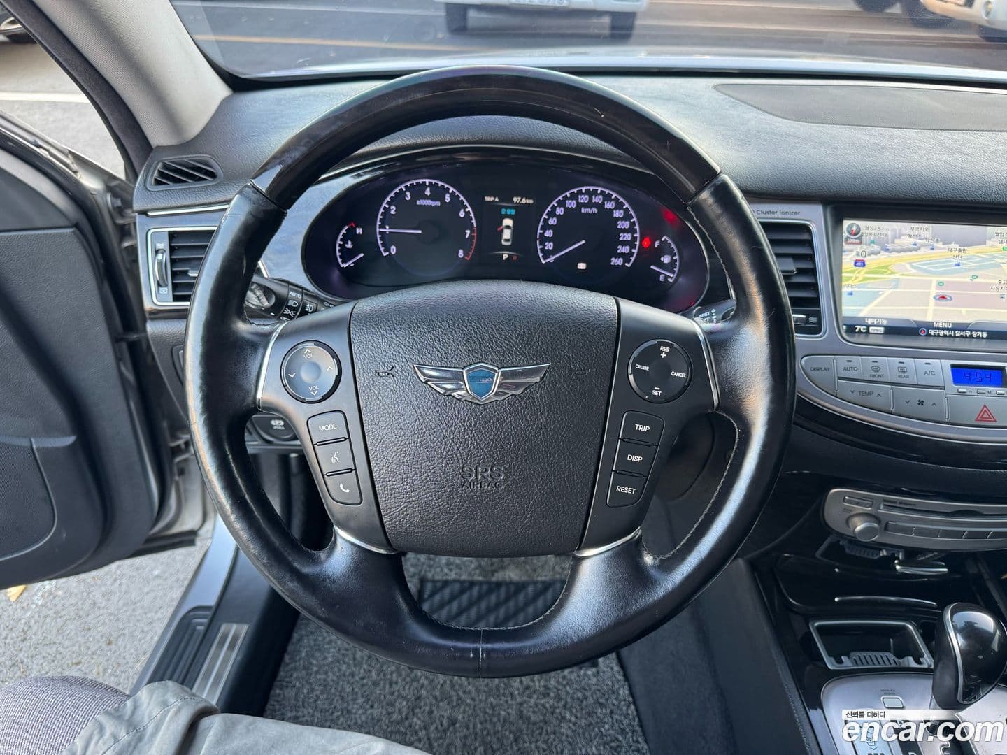 Main__Slider__Photo:Genesis Hyundai 2012.11-8