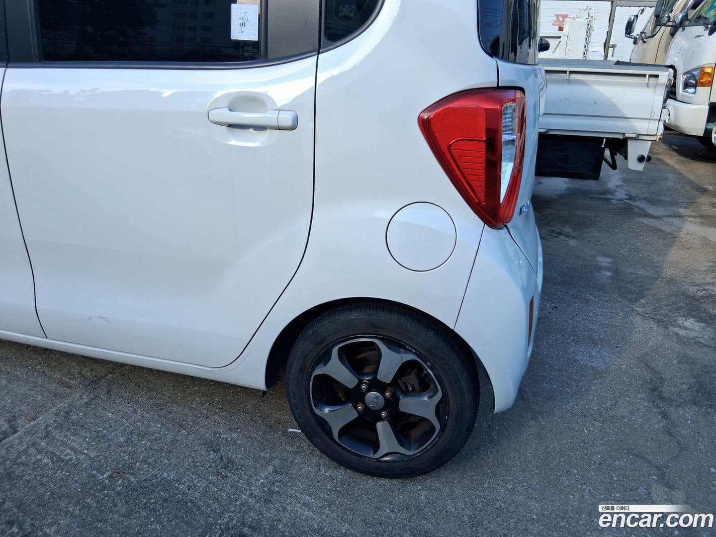 Main__Slider__Photo:RAY Kia 2015.5-2