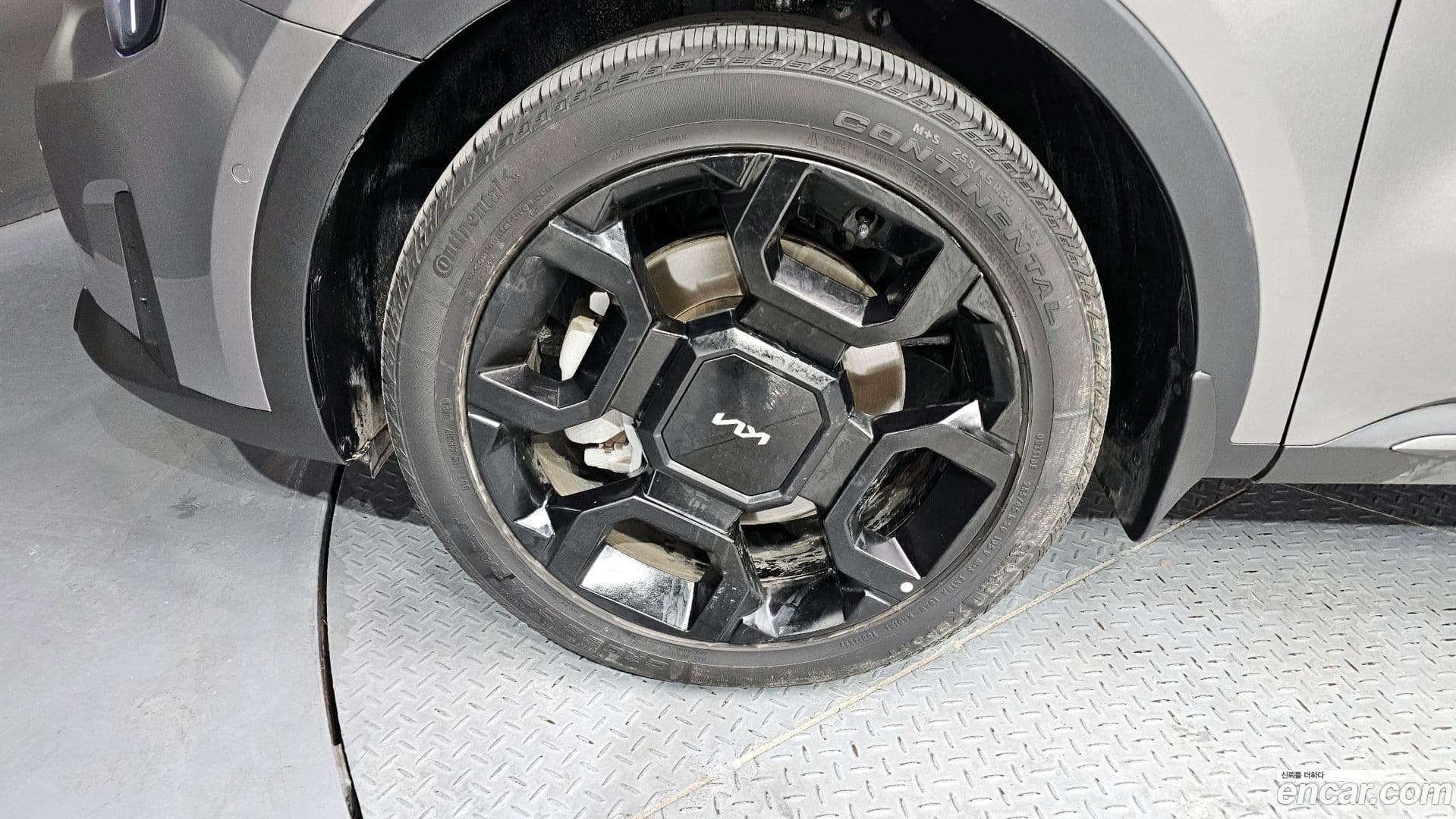 Main__Slider__Photo:Sorento Kia 2025.3-4