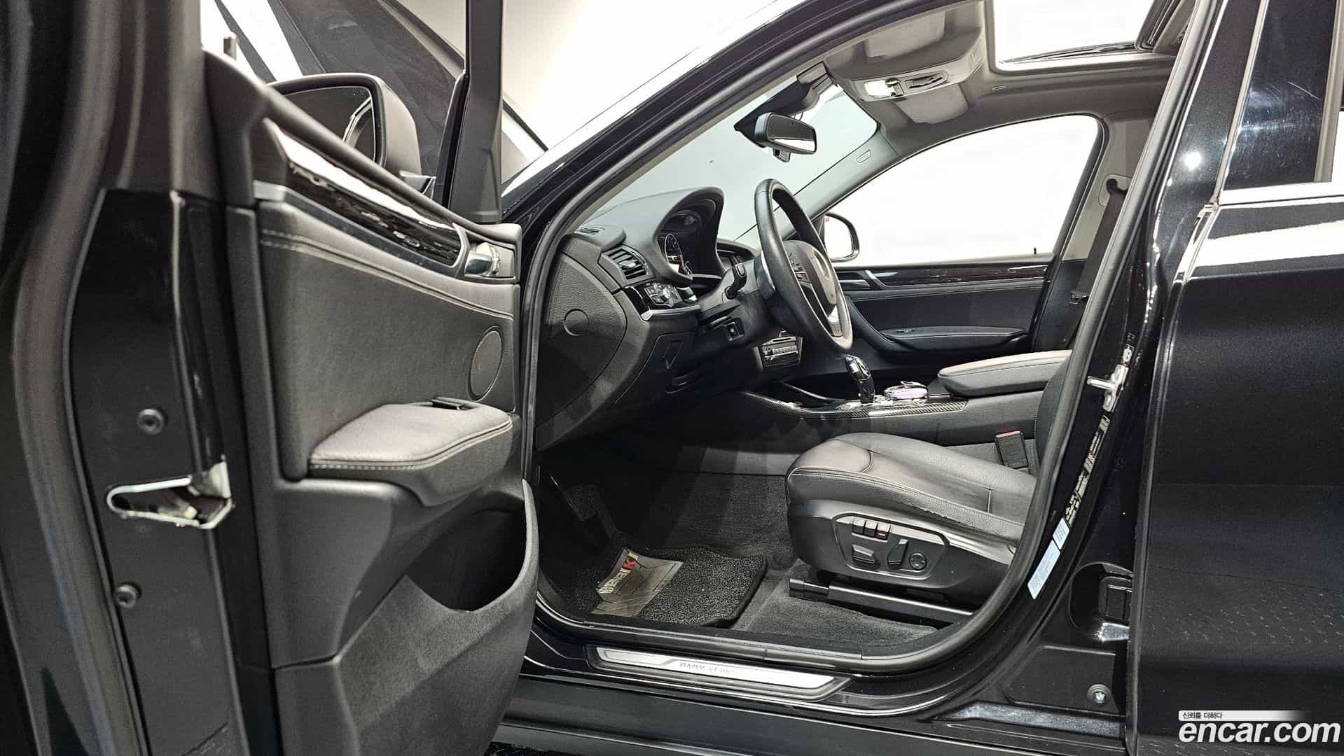 X4 BMW 2017.3-INNER-010