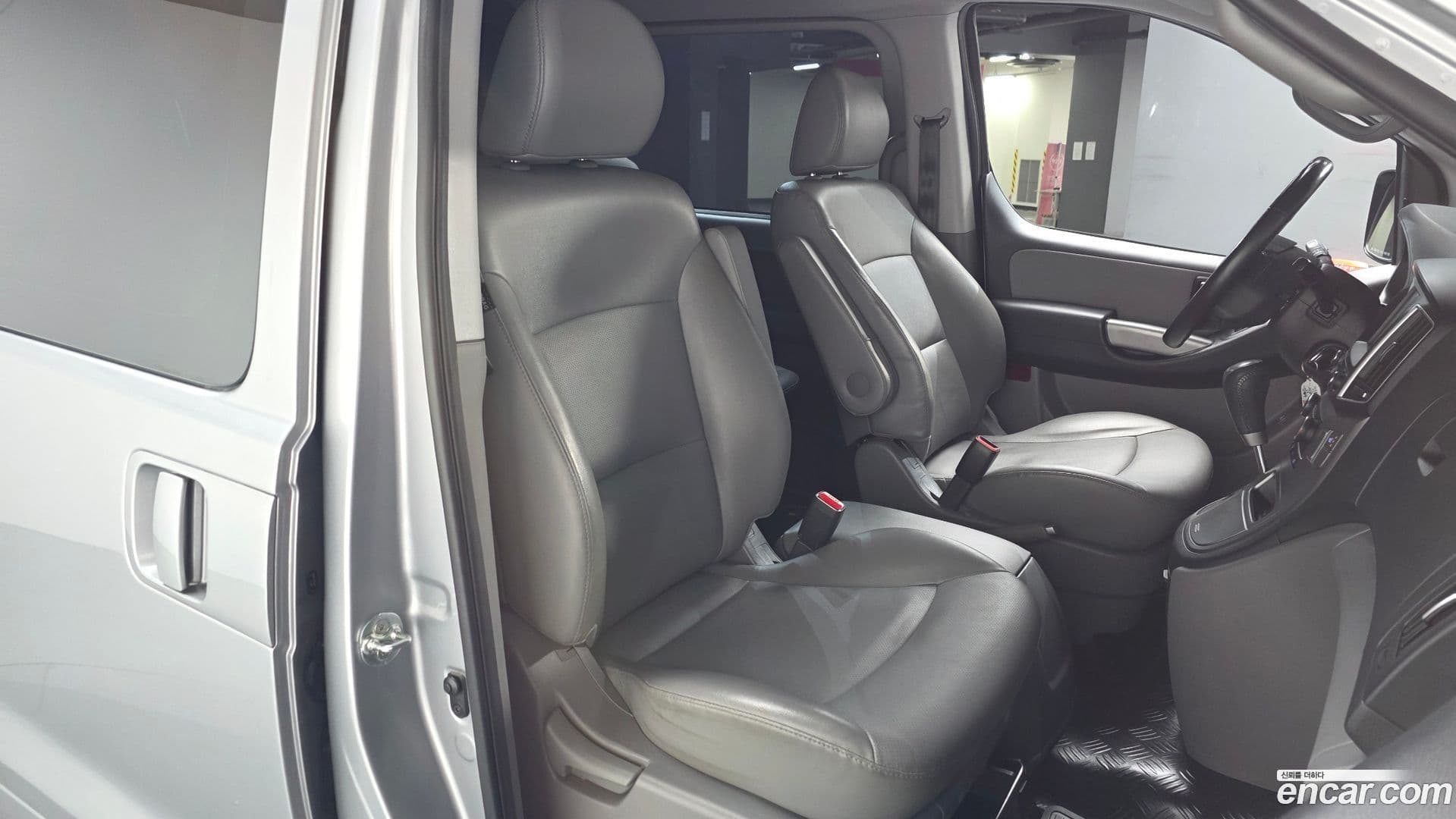 Main__Slider__Photo:Starex Hyundai 2020.7-9