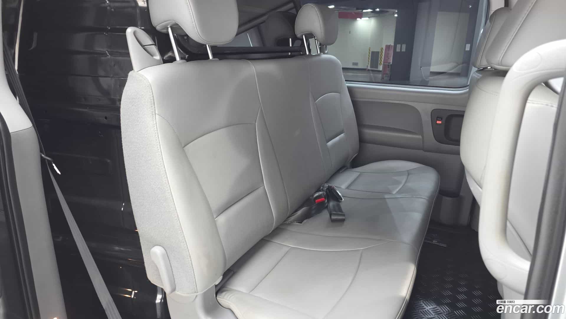 Starex Hyundai 2020.7-OPTION-016