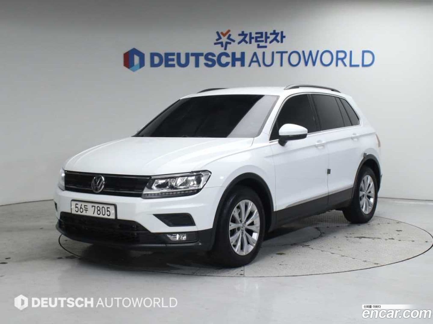 Main__Slider__Photo:Tiguan Volkswagen 2018.7-0