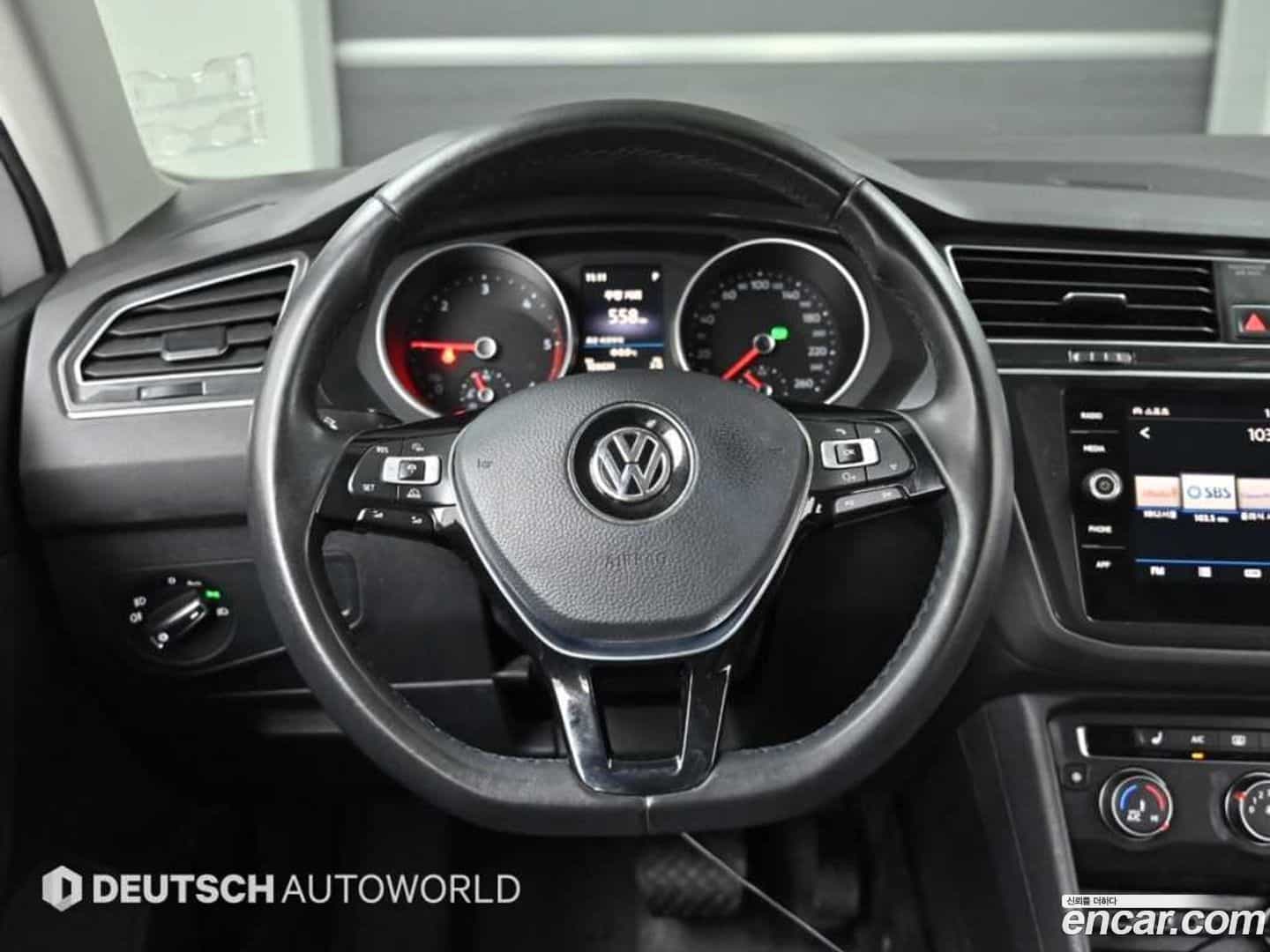 Tiguan Volkswagen 2018.7-OPTION-017