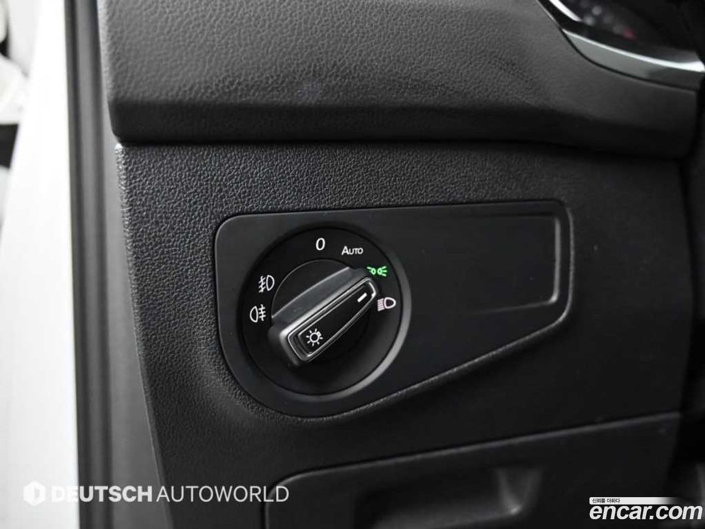 Main__Slider__Photo:Tiguan Volkswagen 2018.7-17