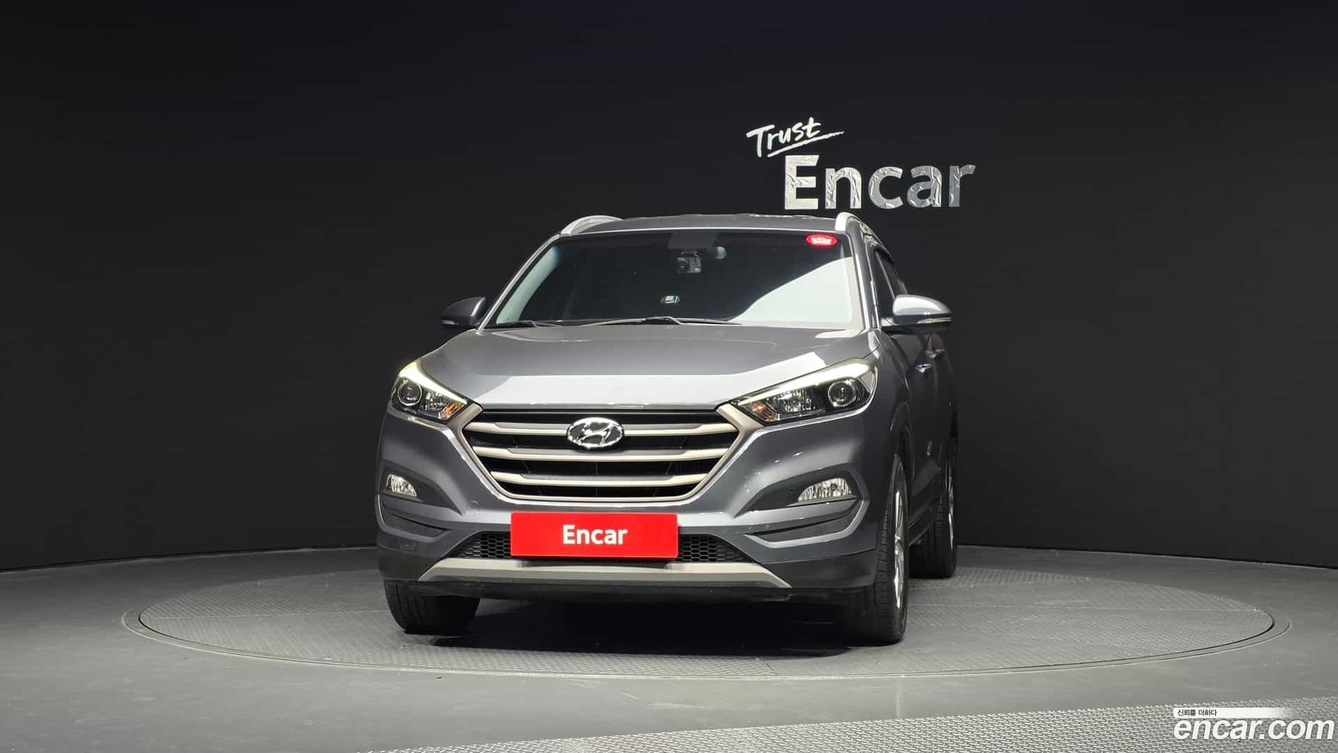 Tucson Hyundai 2016.0-OUTER-003