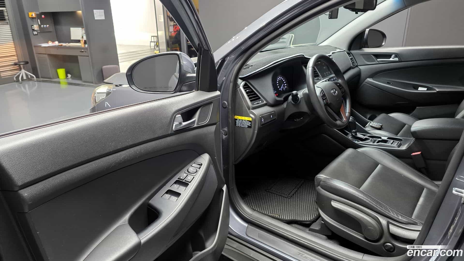 Tucson Hyundai 2016.0-OPTION-015