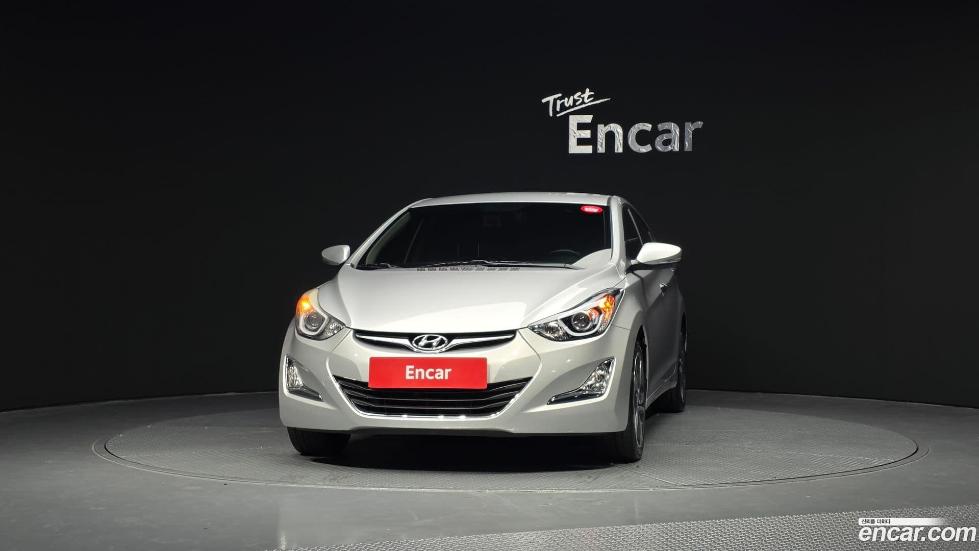 Main__Slider__Photo:AVANTE Hyundai 2013.8-2