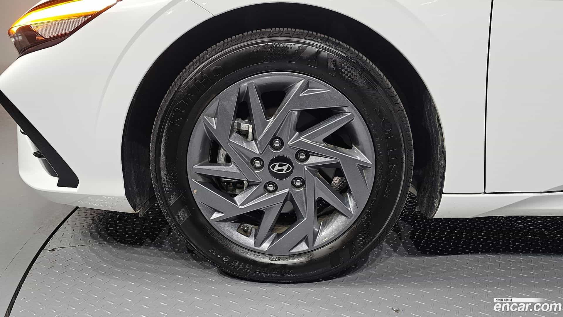 AVANTE Hyundai 2025.2-OUTER-005