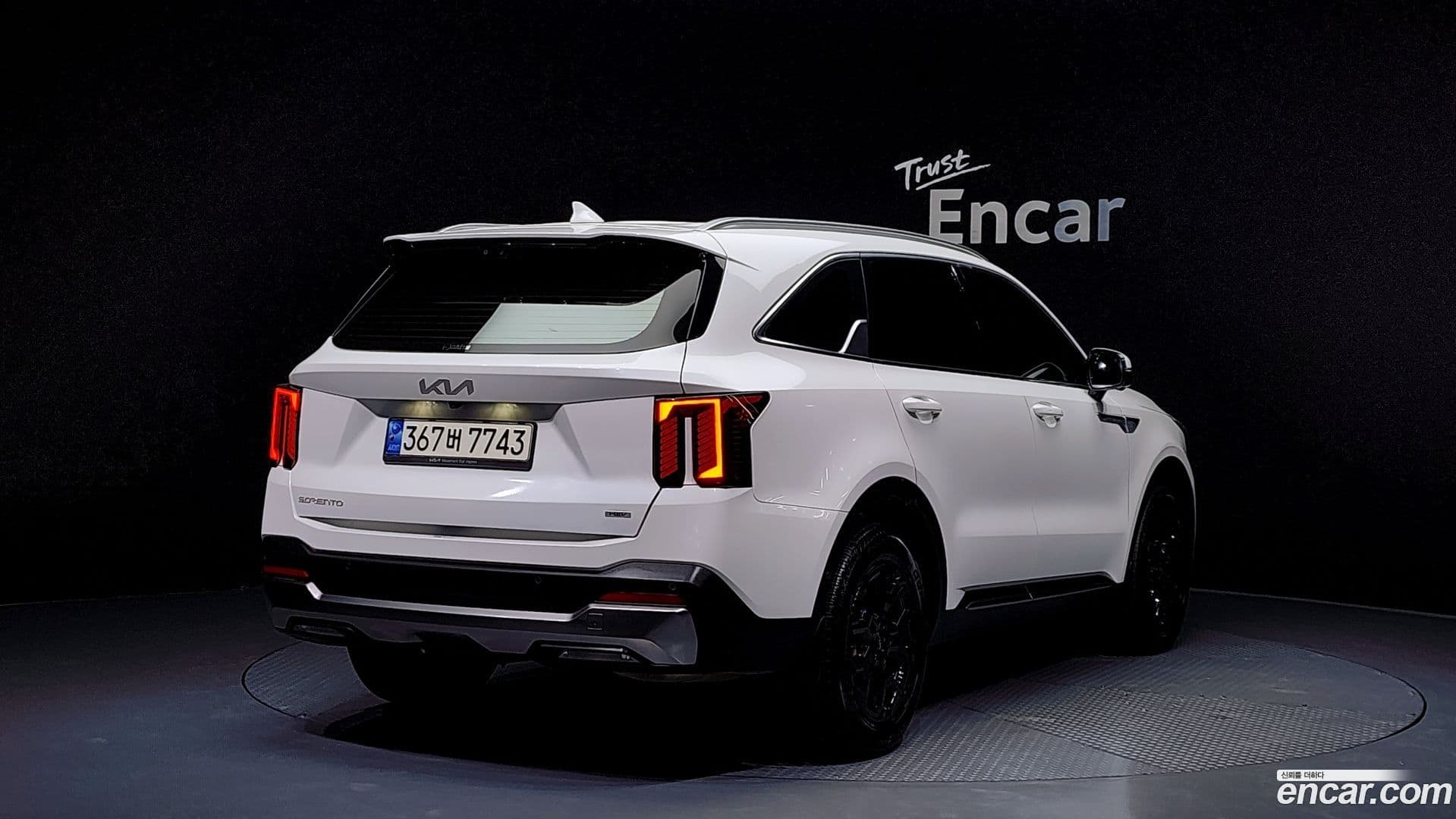 Main__Slider__Photo:Sorento Kia 2023.10-1