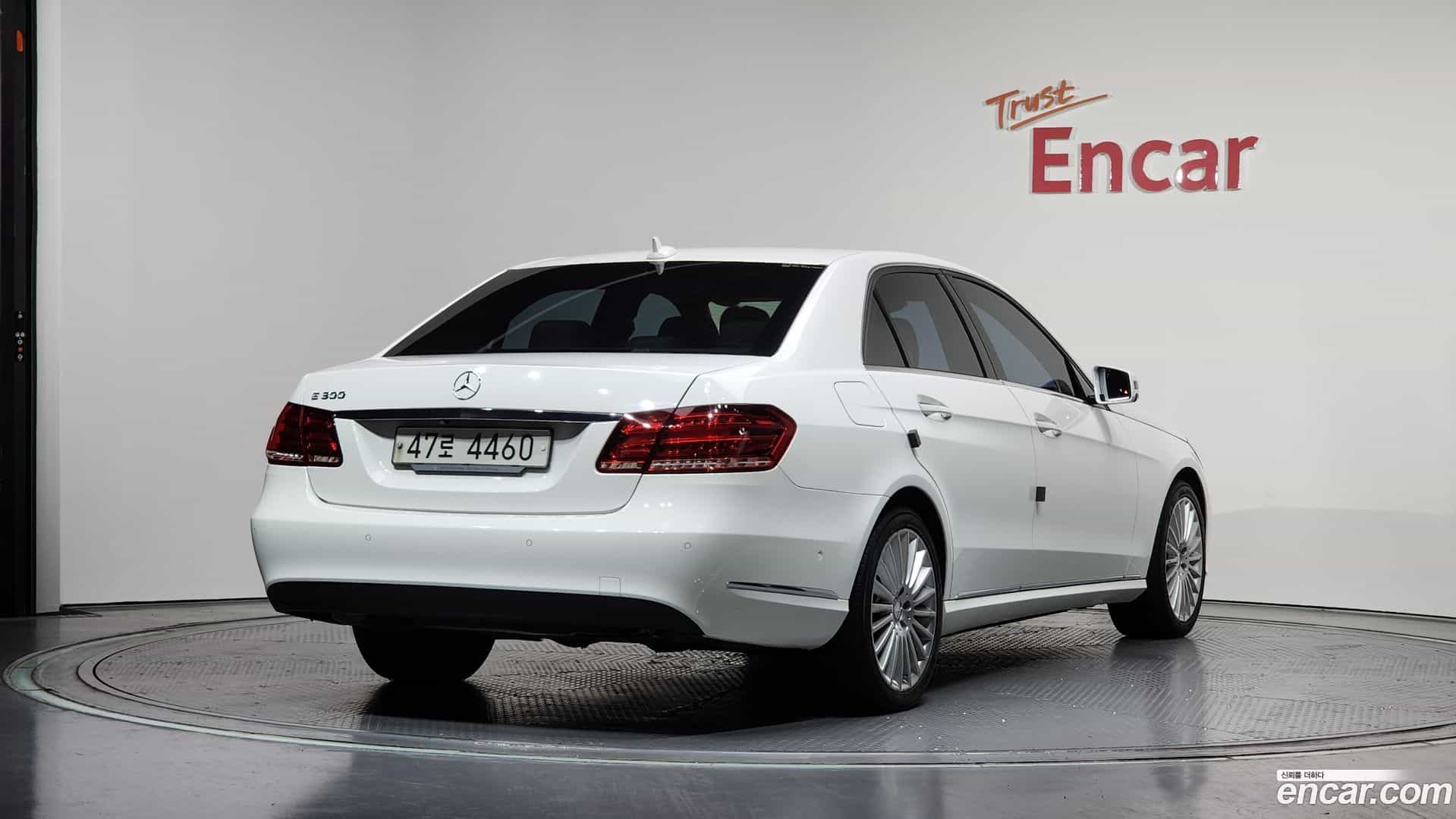 E-Class Mercedes-Benz 2015.5-OUTER-002